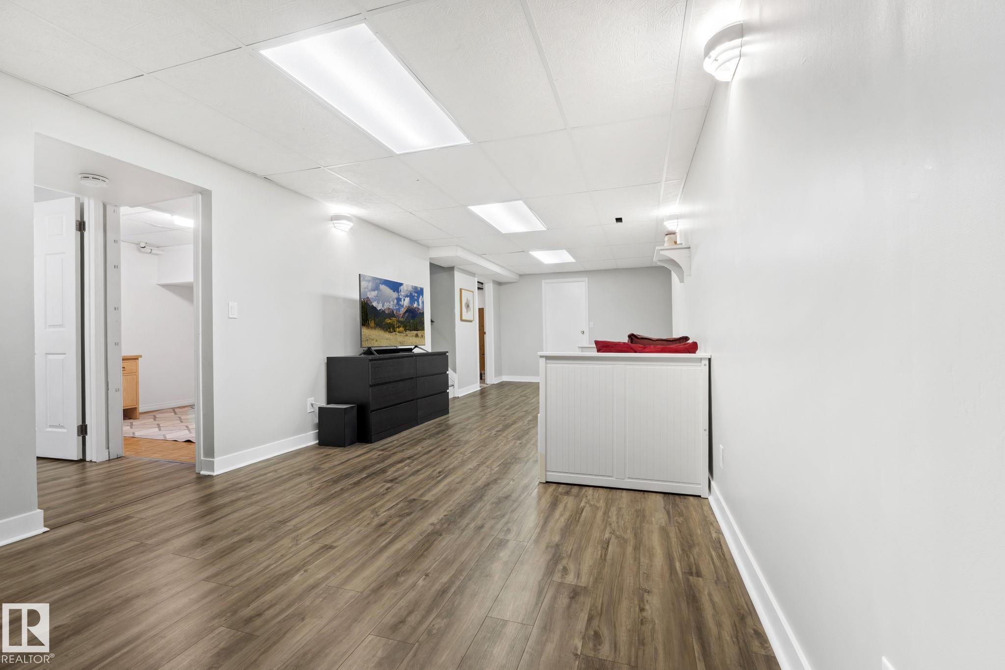 Photo 38 at 4702 50 Avenue, Centre-Ville, Beaumont
