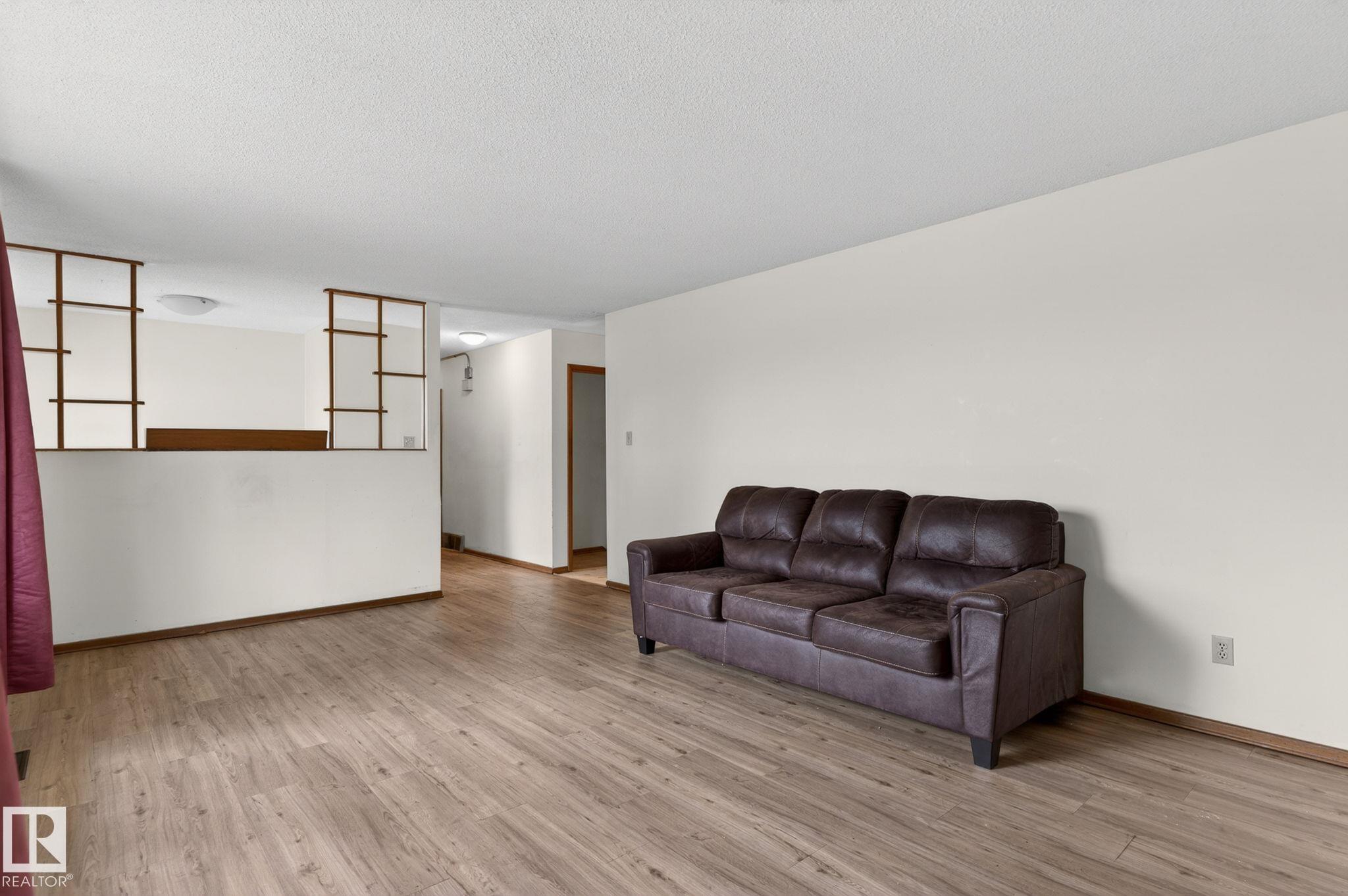 Photo 21 at 13920 64 Street NW, York, Edmonton