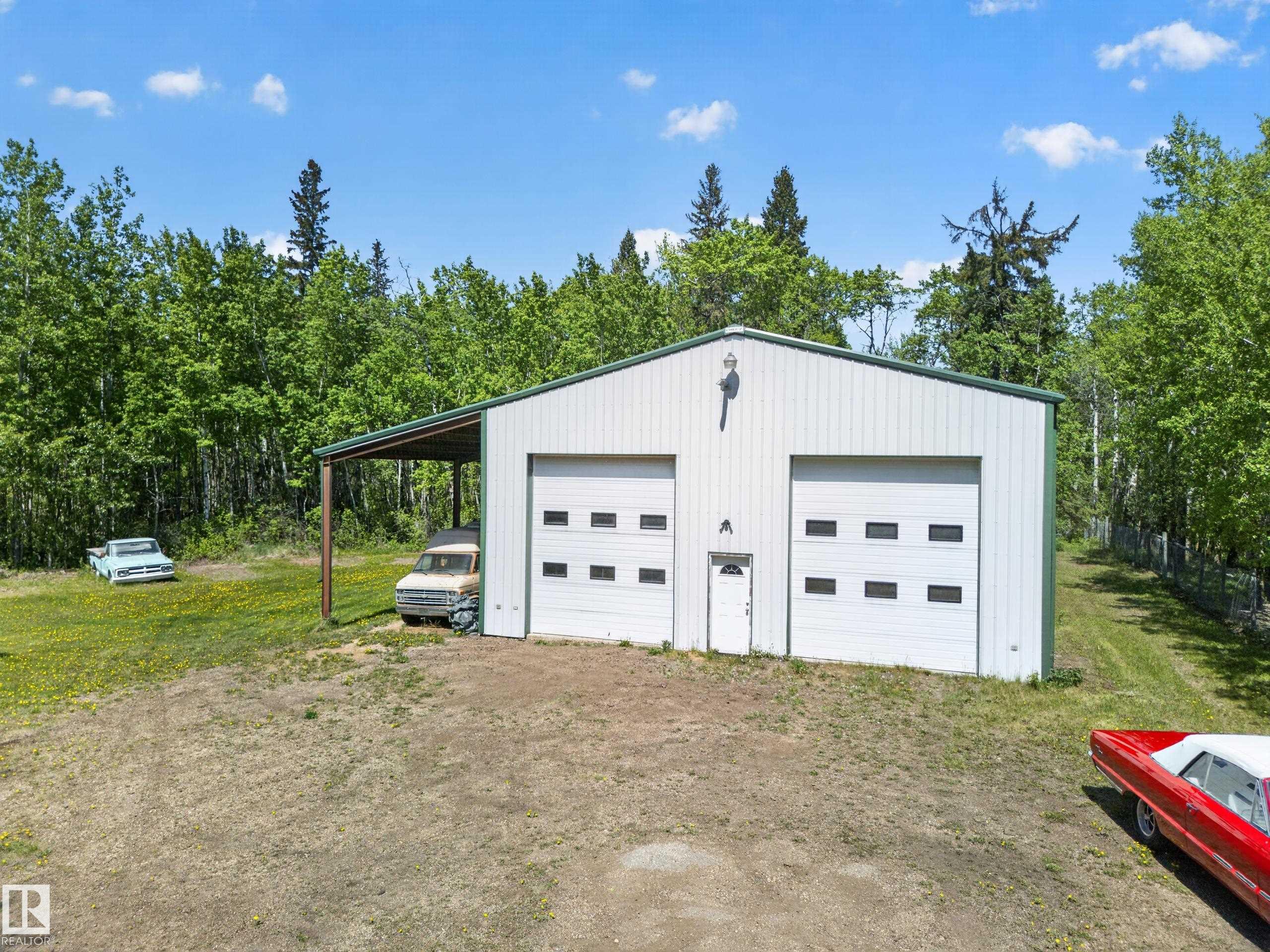 22048 Twp Road 522, None, Rural Strathcona County