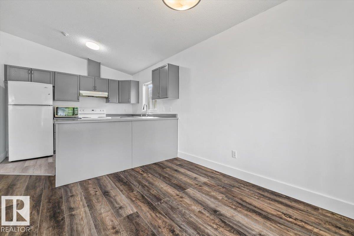 Photo 16 at 11229 85 Street NW, Parkdale, Edmonton