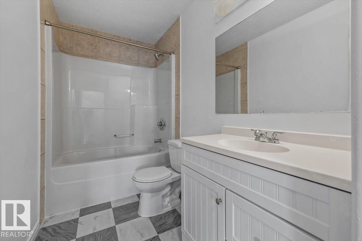 Photo 24 at 11229 85 Street NW, Parkdale, Edmonton