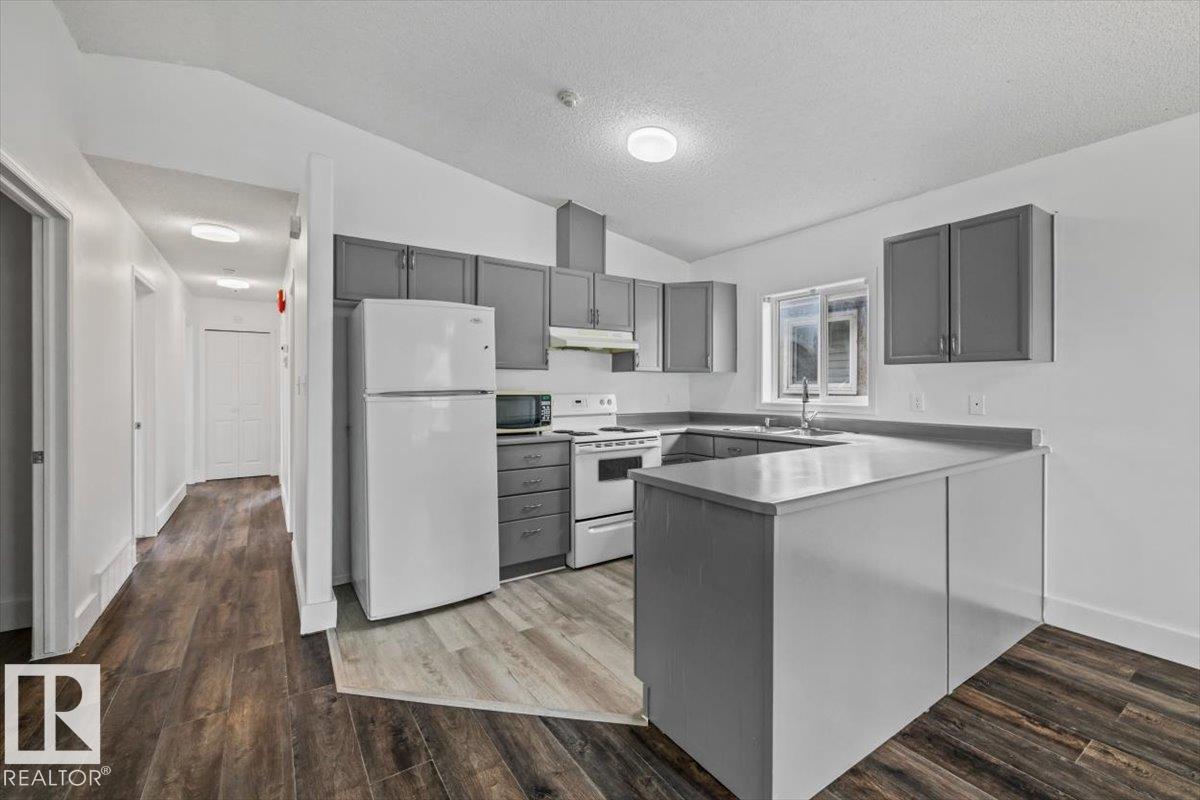 Photo 6 at 11229 85 Street NW, Parkdale, Edmonton