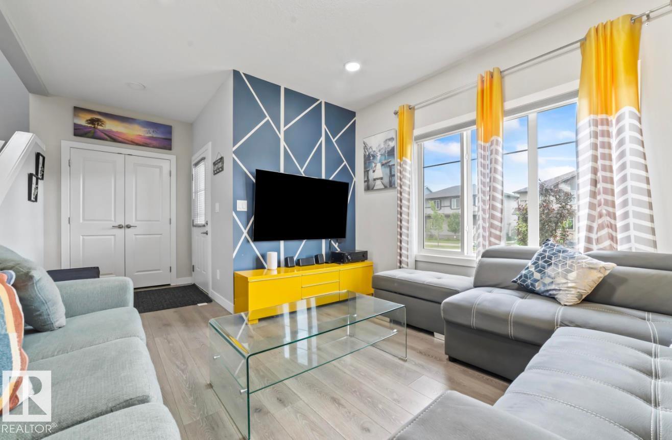 2153 Maple Road NW, Maple Crest, Edmonton
