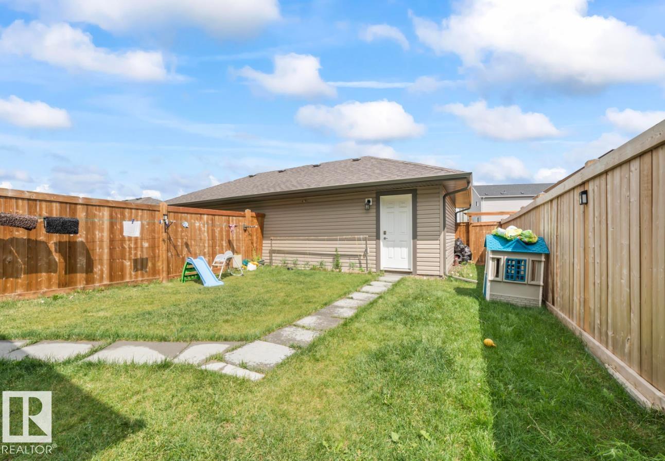 Photo 21 at 2153 Maple Road NW, Maple Crest, Edmonton