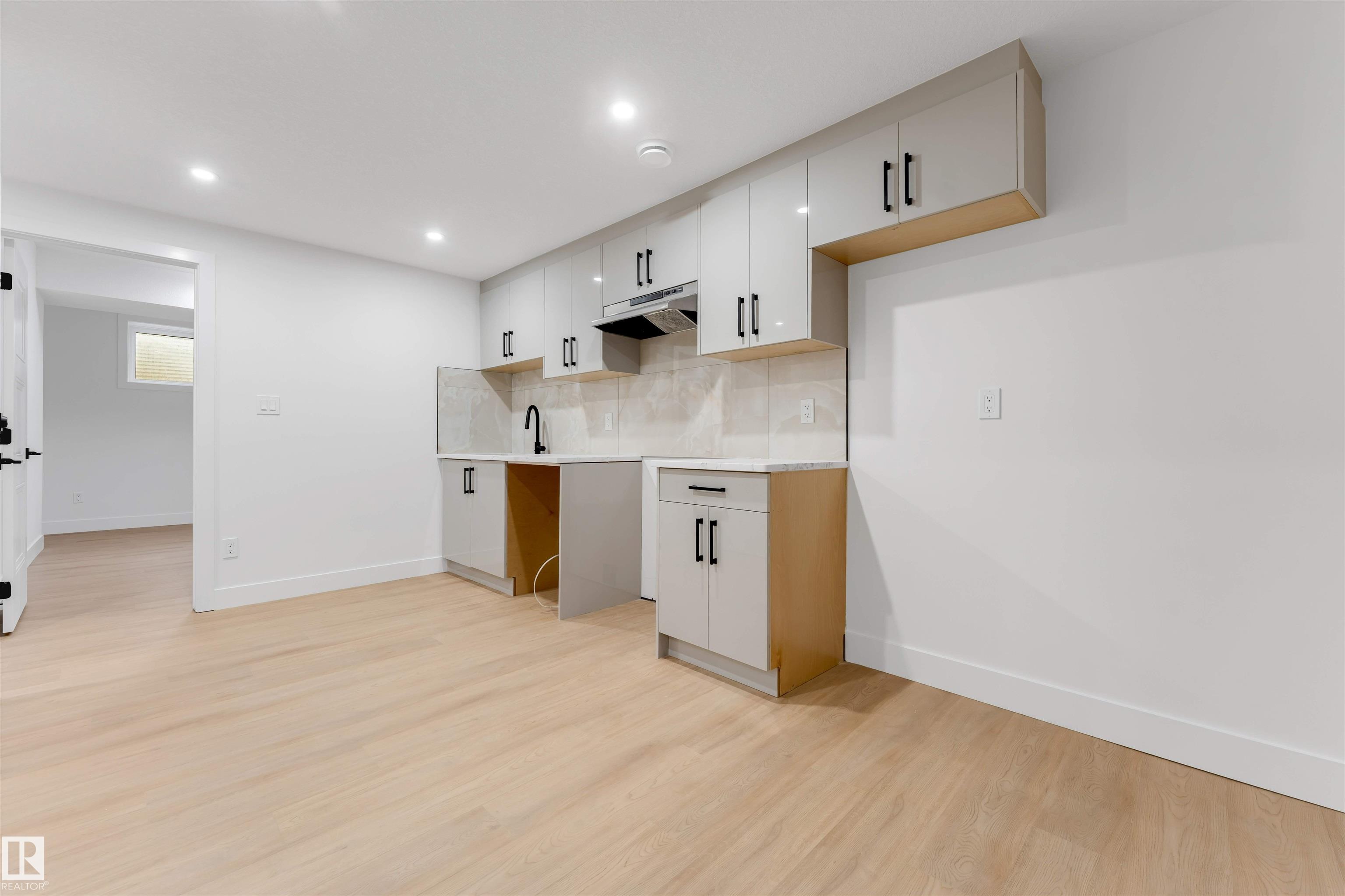 Photo 52 at 131 24 Street SW, Alces, Edmonton