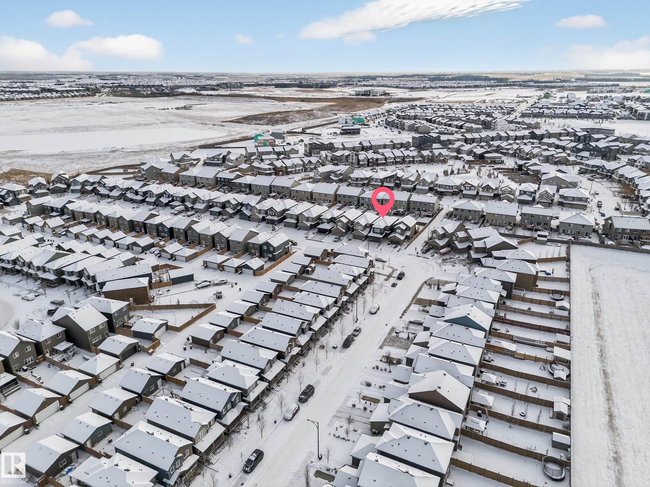 Photo 12 at 2084 Graydon Hill SW, Graydon Hill, Edmonton