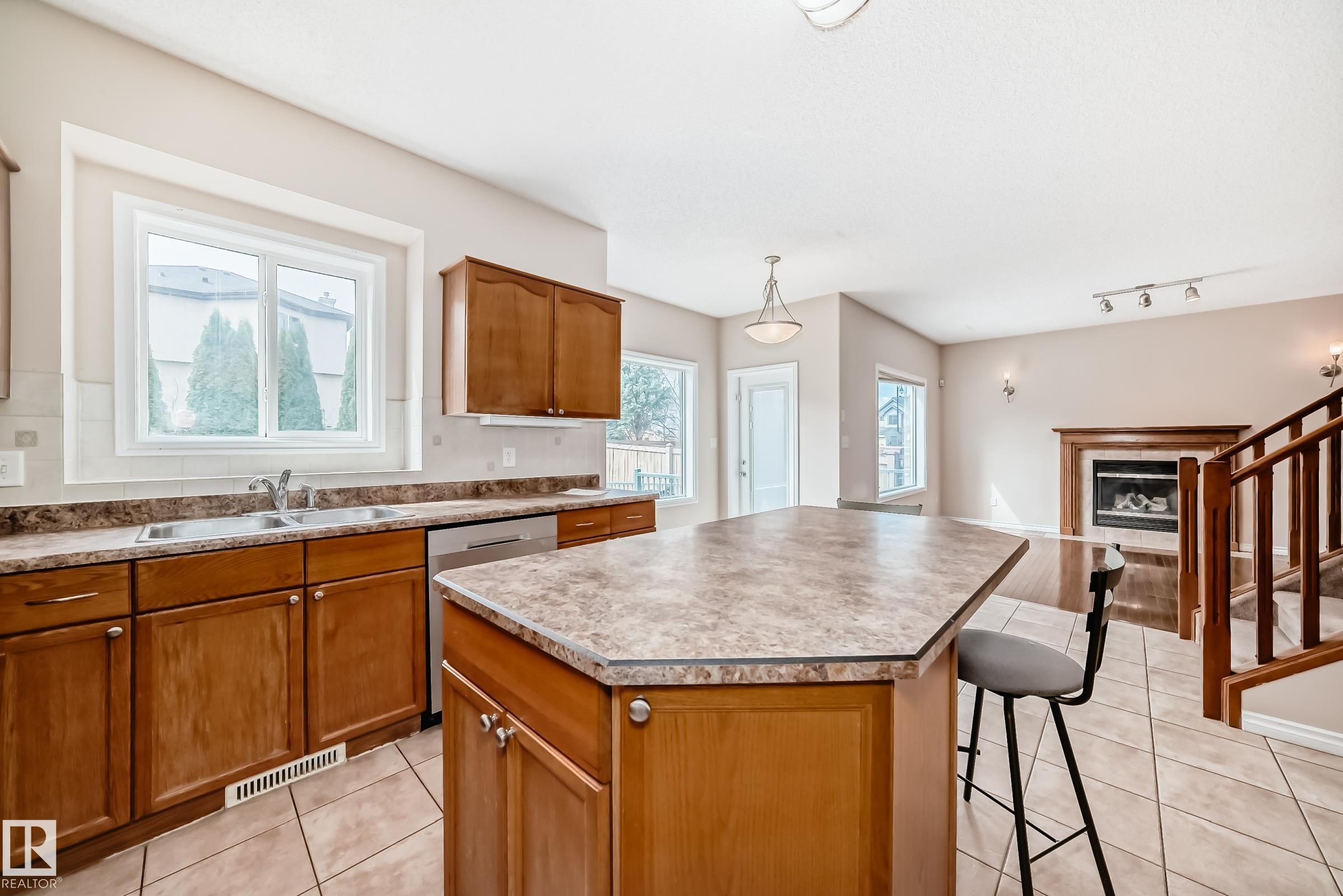 Photo 26 at 243 Hilliard Green green NW, Hodgson, Edmonton