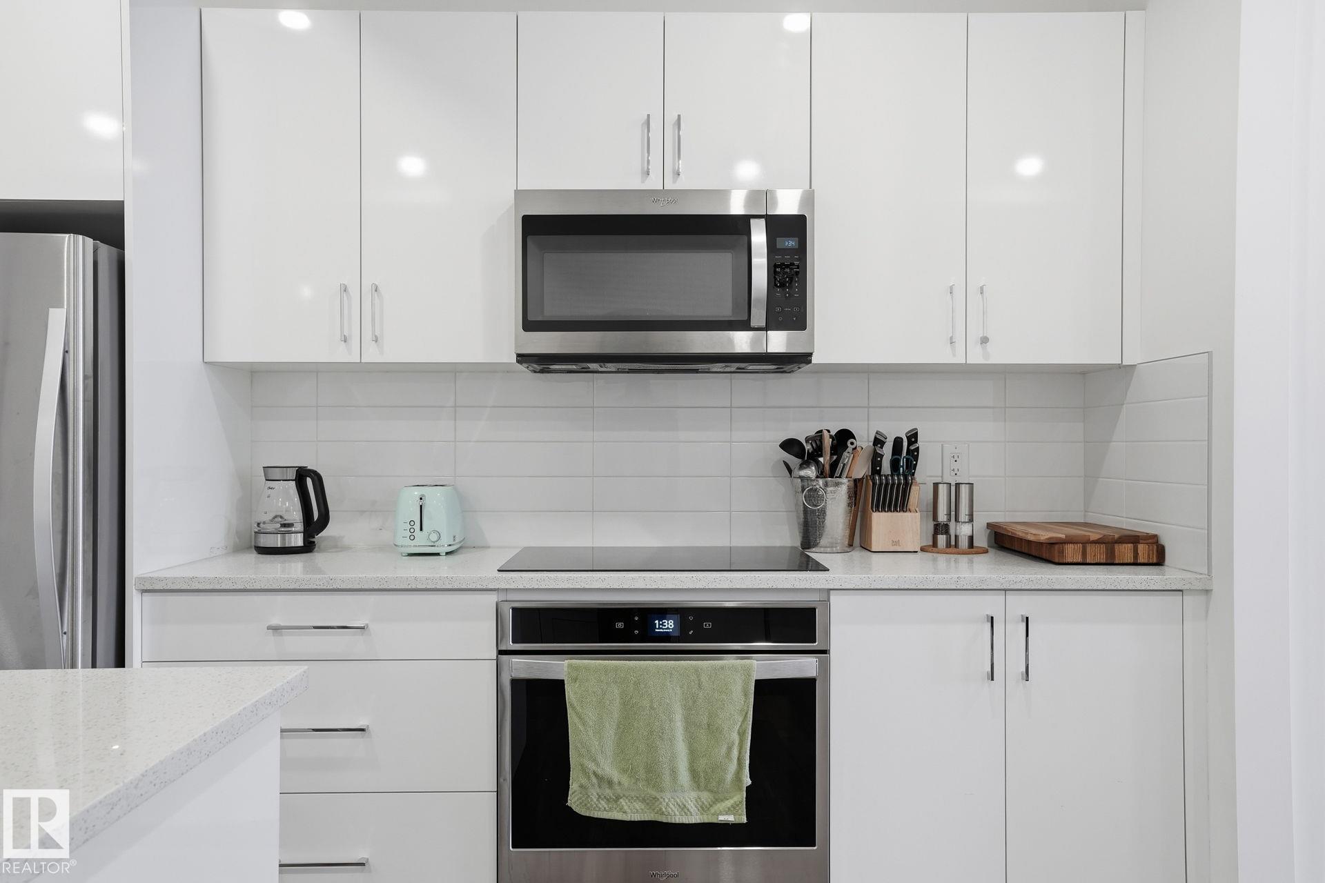Photo 7 at 311 - 11503 76 Avenue NW, Belgravia, Edmonton