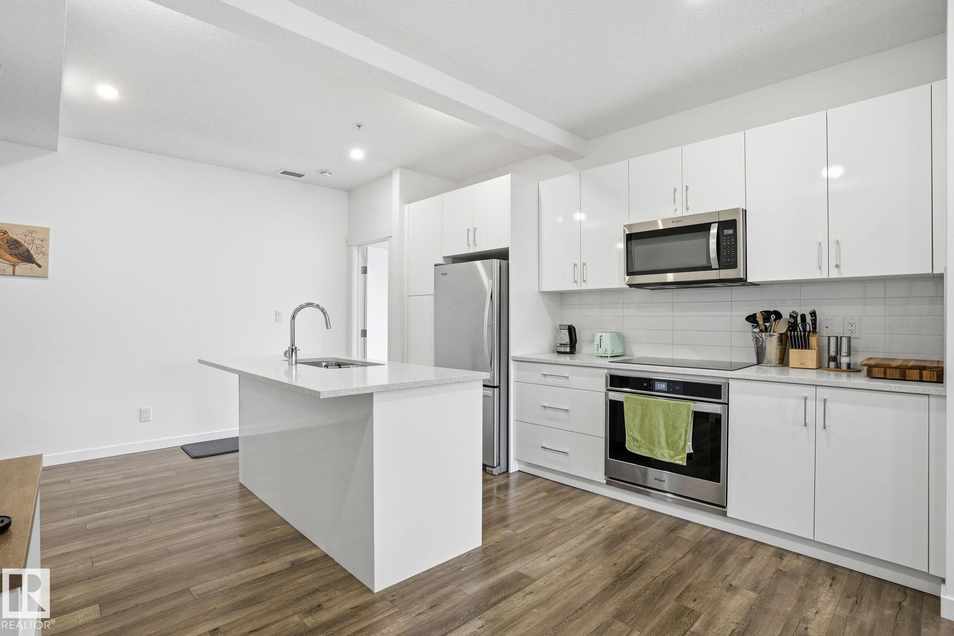 Photo 8 at 311 - 11503 76 Avenue NW, Belgravia, Edmonton