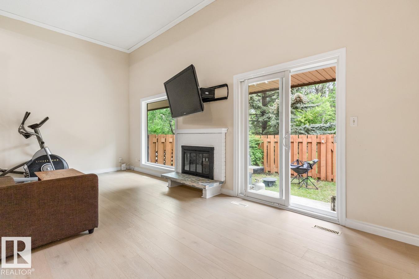 15731 121 Street NW, Dunluce, Edmonton