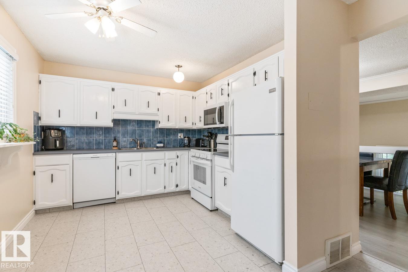 Photo 8 at 15731 121 Street NW, Dunluce, Edmonton