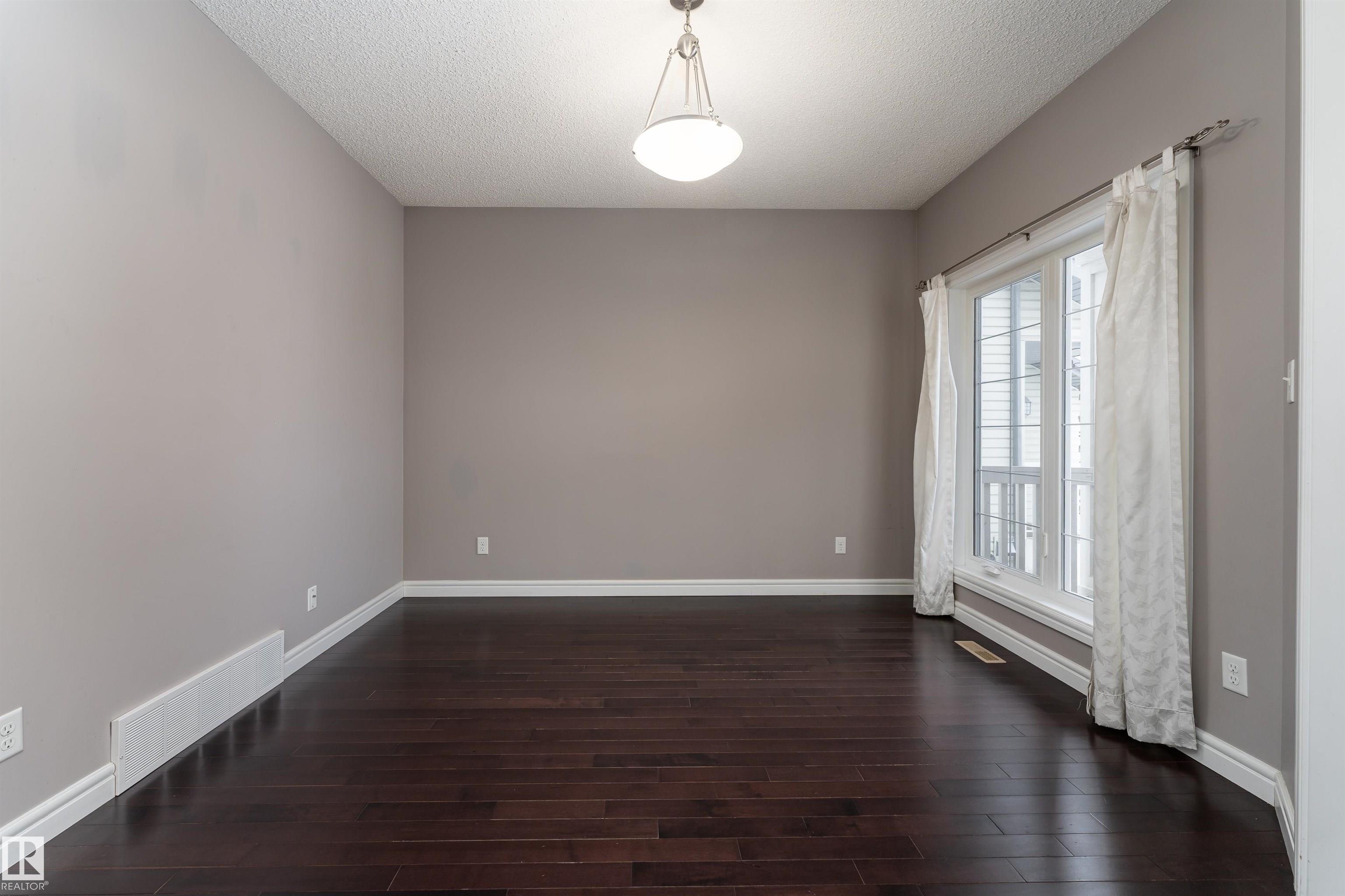 149 Sutton Close, Summerwood, Sherwood Park