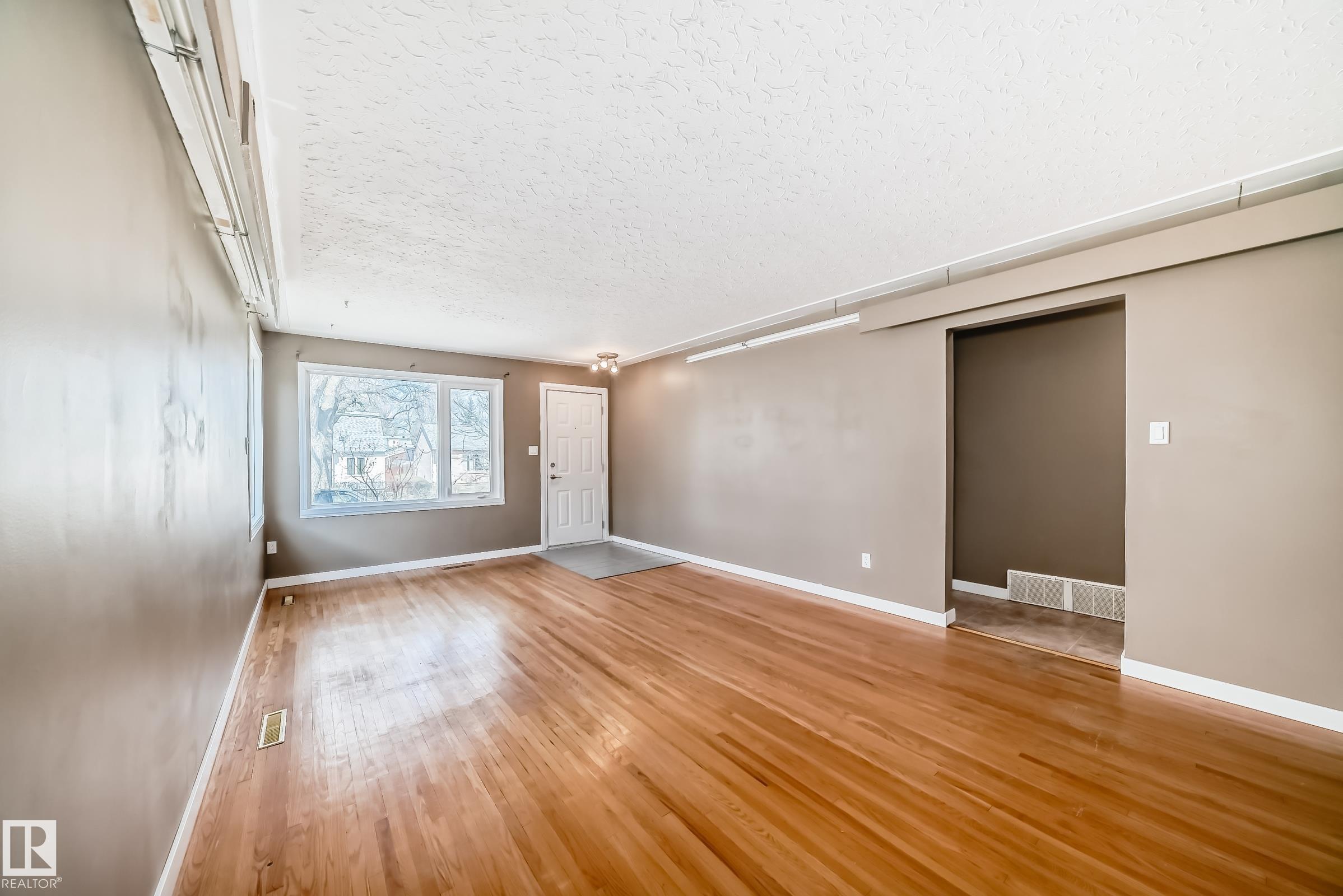 Photo 25 at 10837 65 Avenue NW, Allendale, Edmonton
