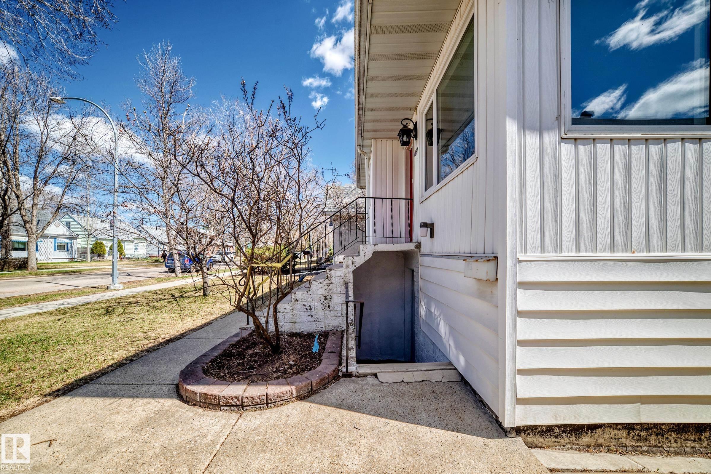 Photo 68 at 10837 65 Avenue NW, Allendale, Edmonton