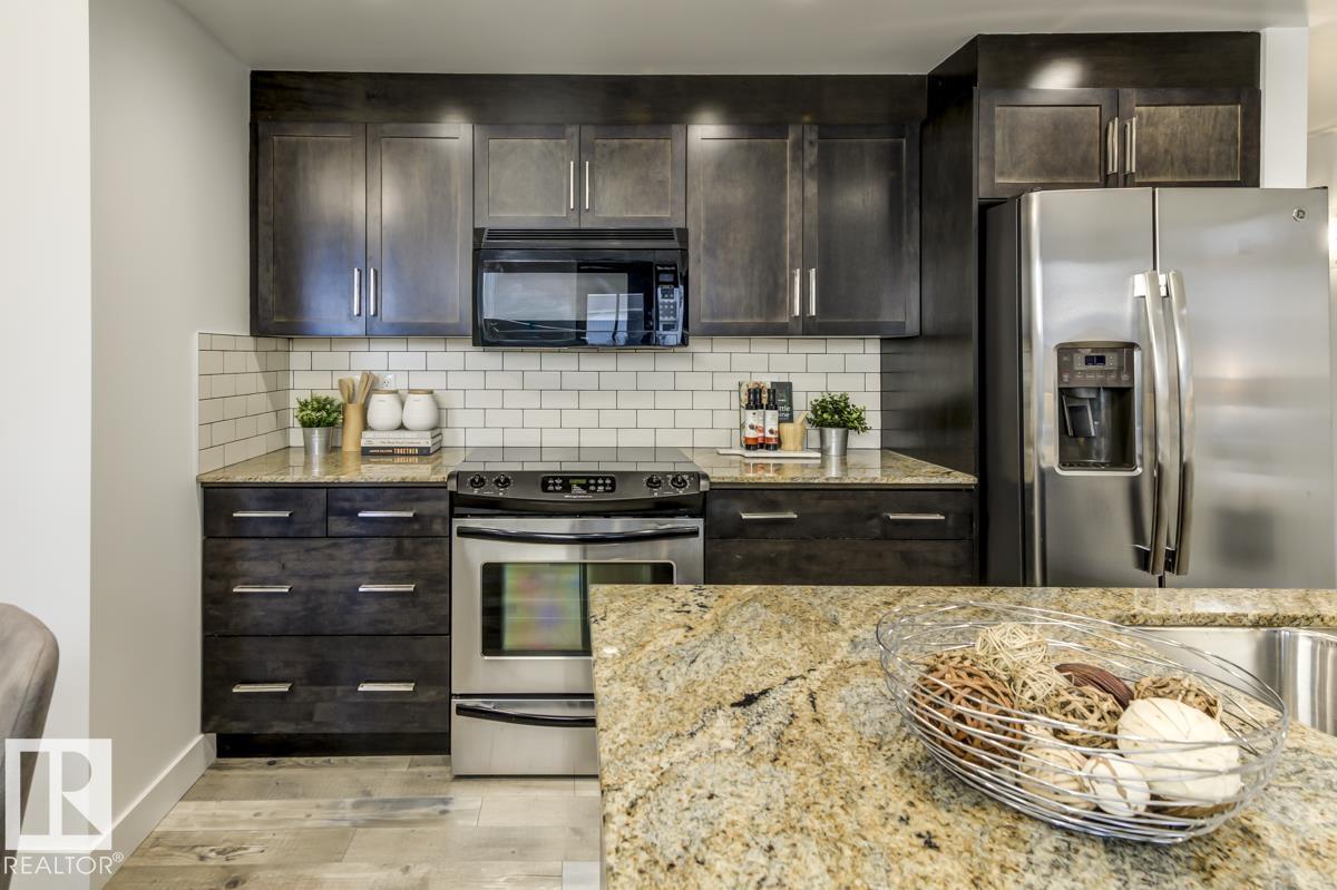 205 - 11933 Jasper Avenue NW, Wîhkwêntôwin, Edmonton