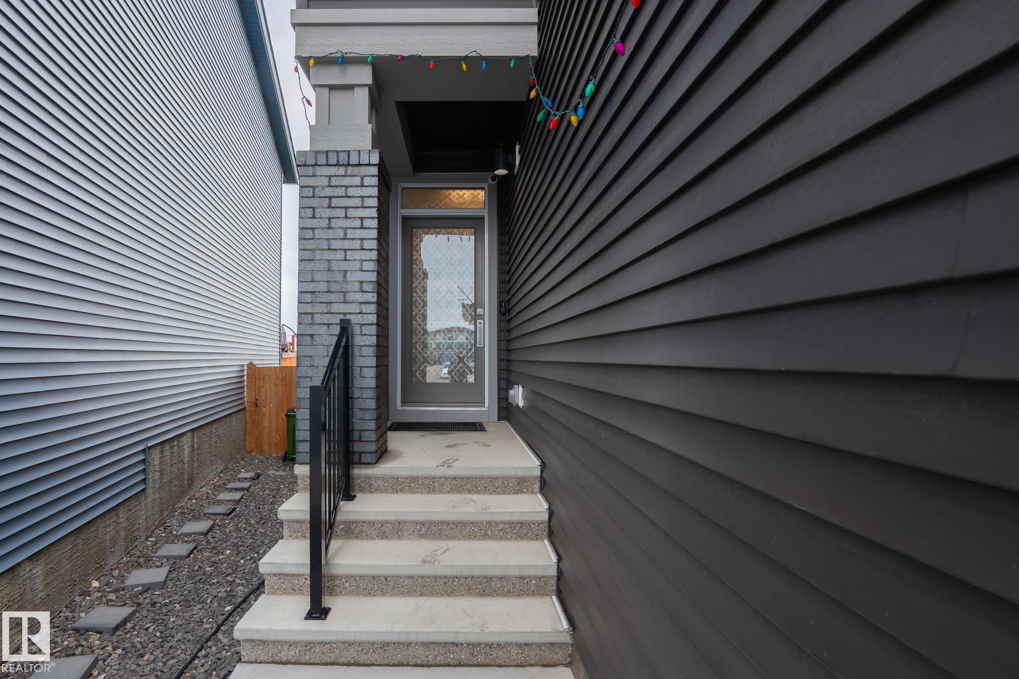20011 26, The Uplands, Edmonton