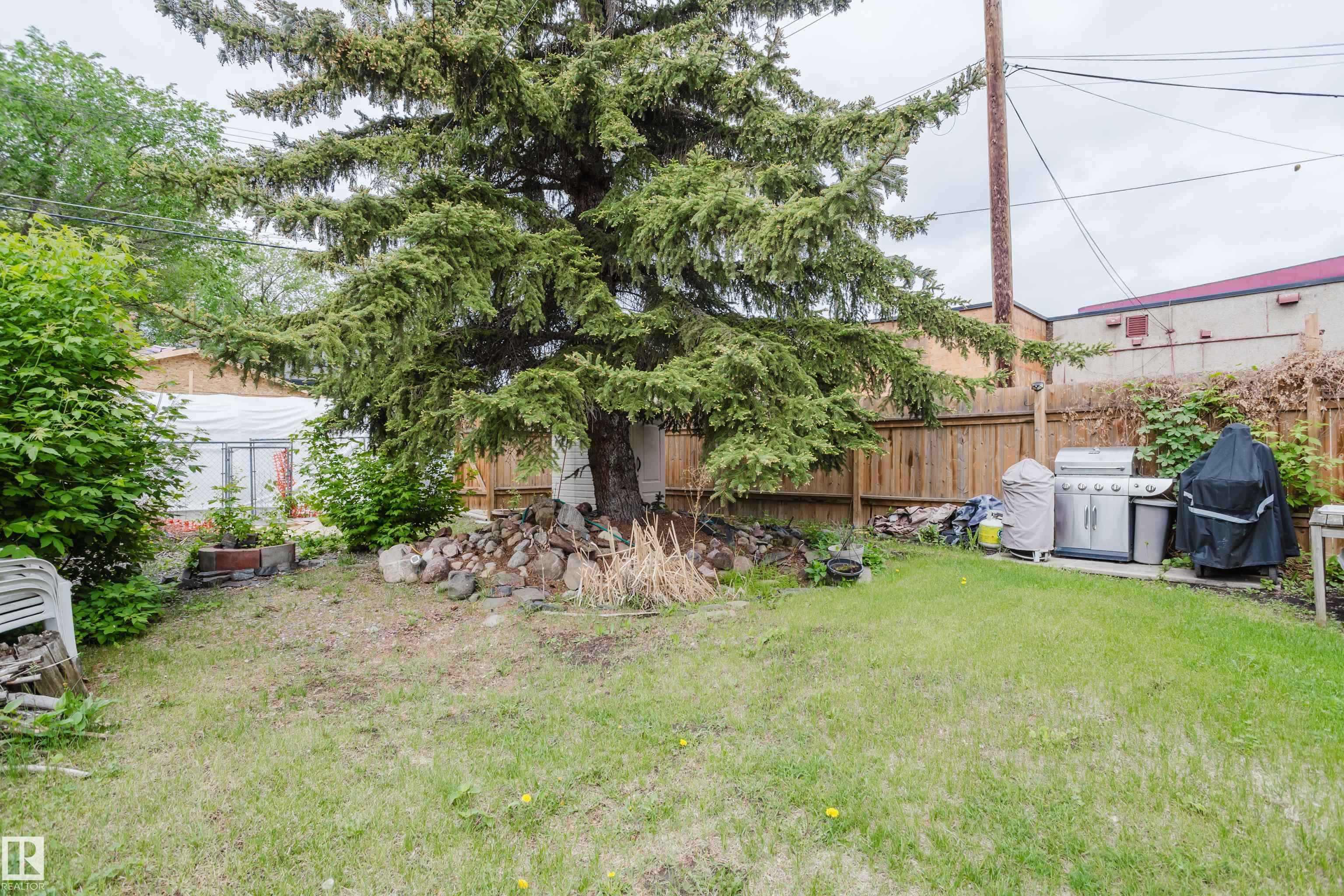 Photo 43 at 11158 65 Street NW, Highlands, Edmonton