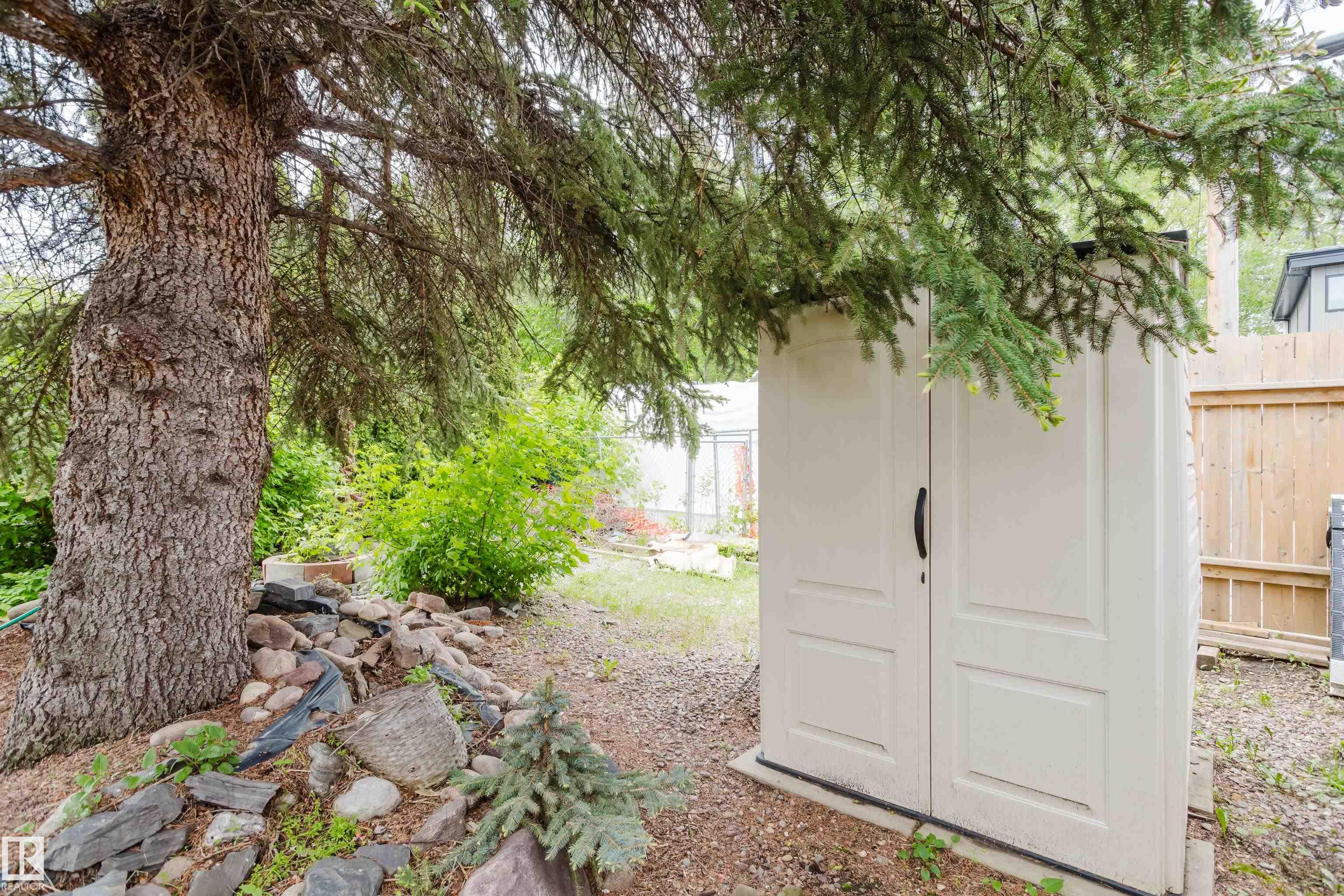 Photo 45 at 11158 65 Street NW, Highlands, Edmonton