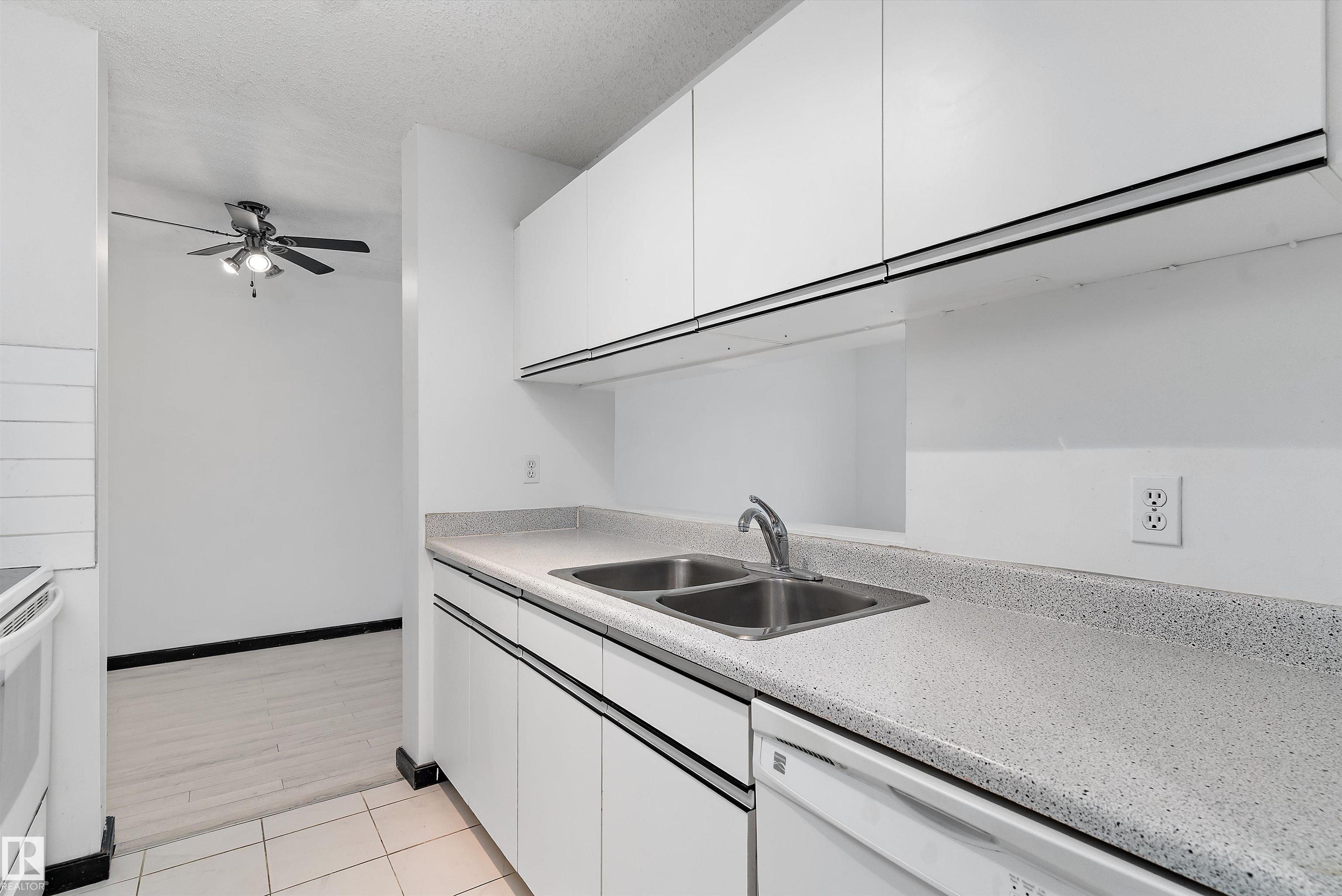 Photo 10 at 420 - 6720 158 Avenue NW, Ozerna, Edmonton