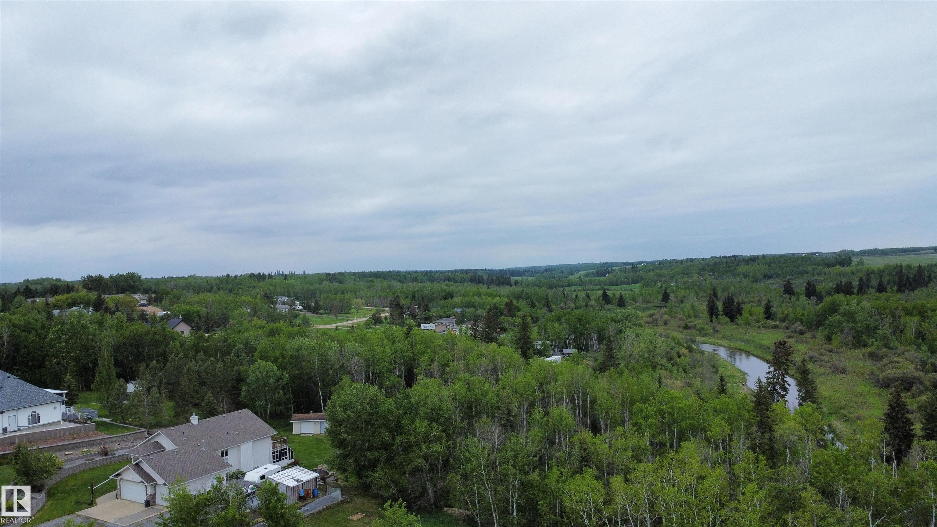 Photo 11 at 57 - 56019 Rge Road 230, Casa Vista, Rural Sturgeon County