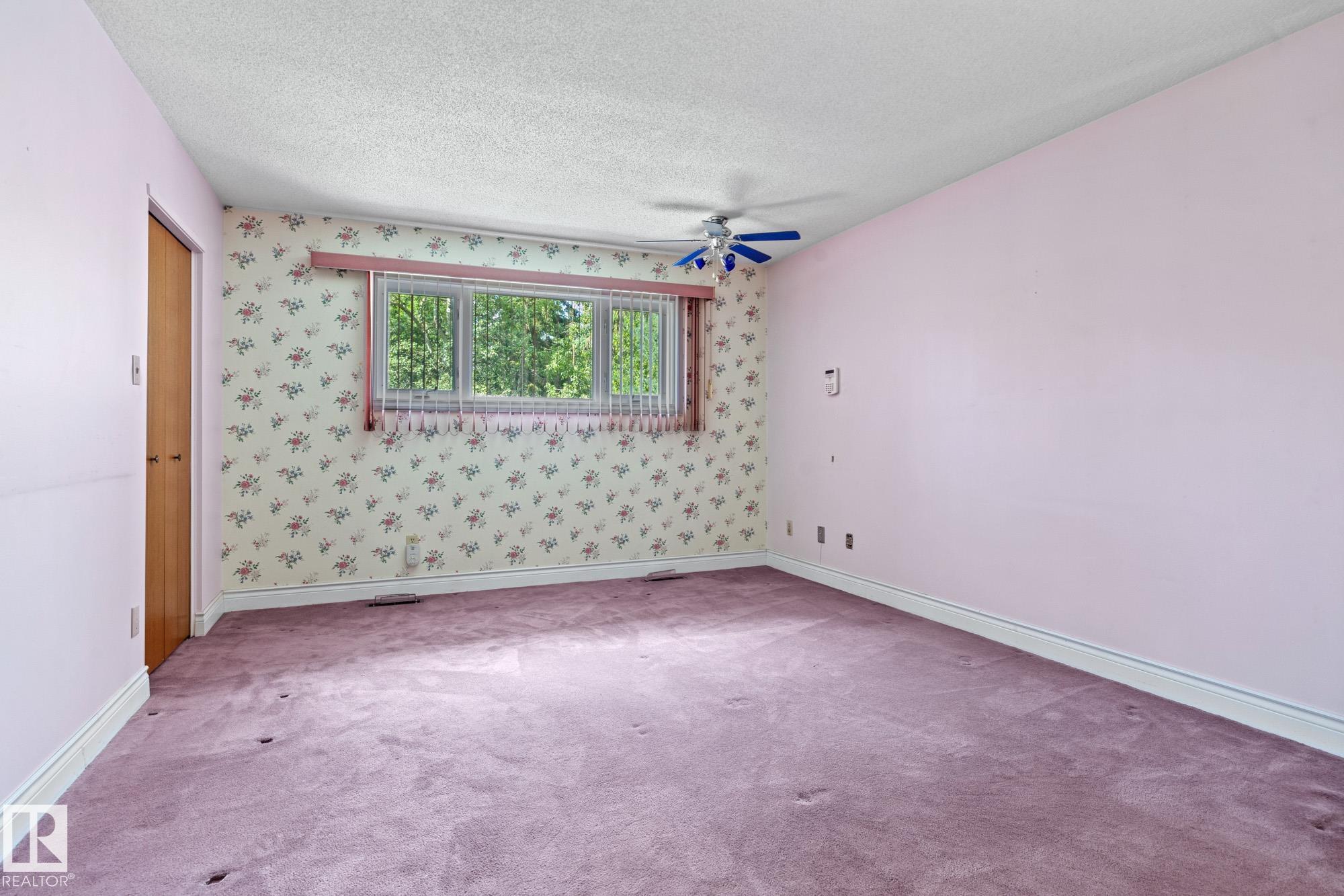 Photo 24 at 9 Glenview Crescent, Grandin, St. Albert