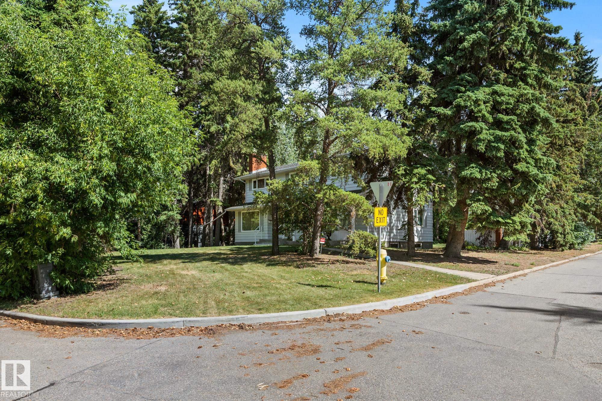 Photo 33 at 9 Glenview Crescent, Grandin, St. Albert