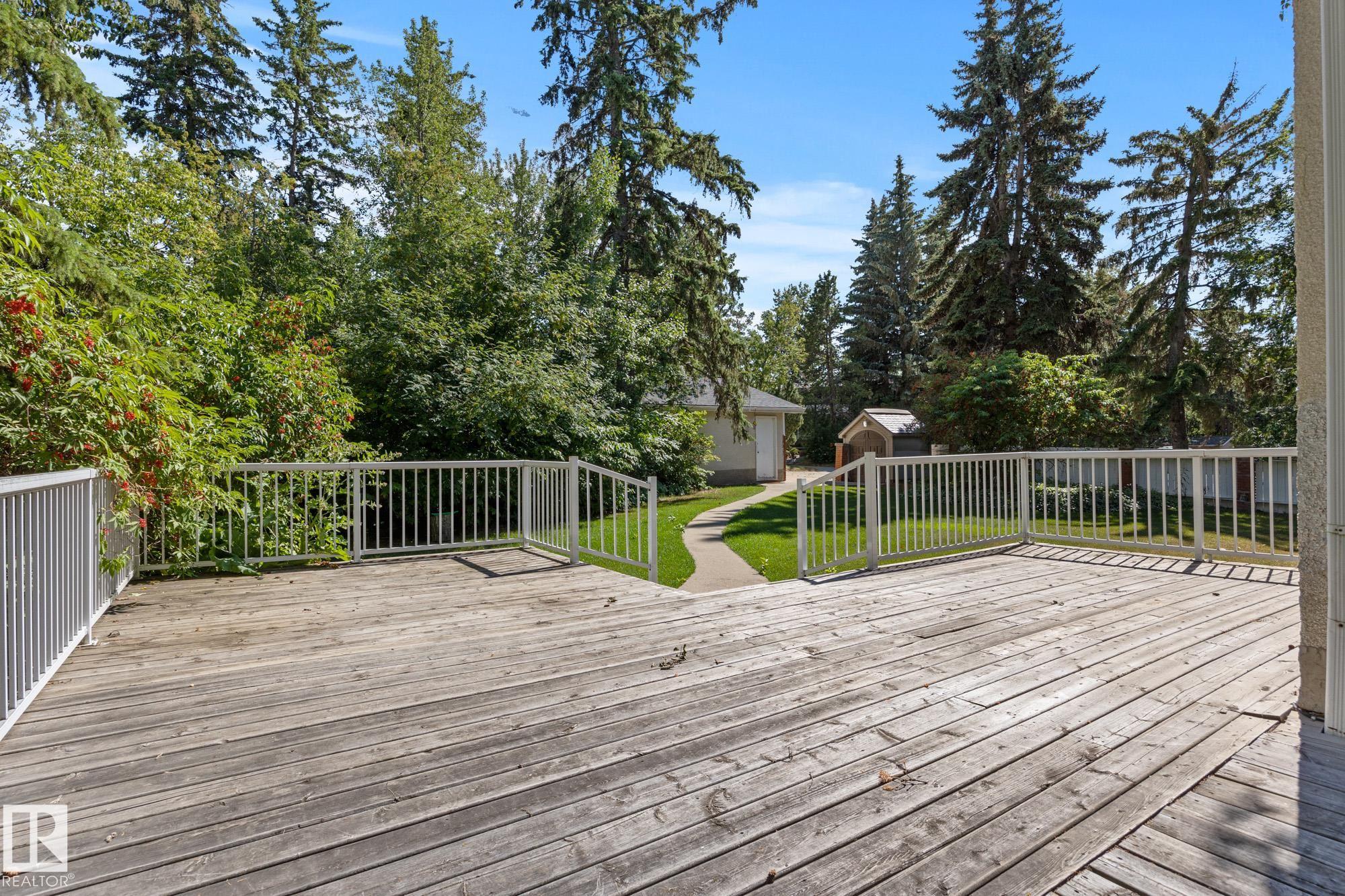 Photo 35 at 9 Glenview Crescent, Grandin, St. Albert