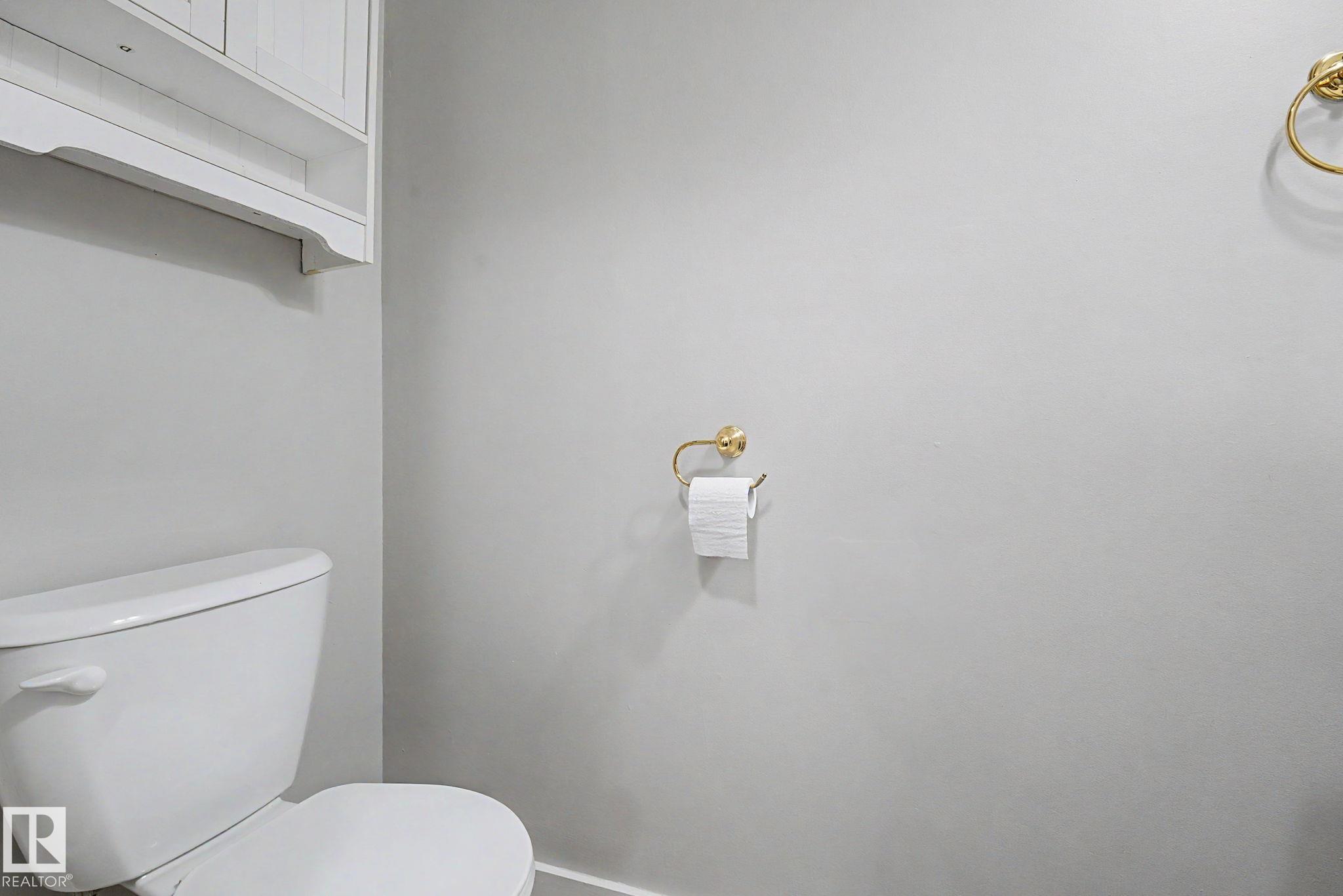Photo 14 at 13303 47 Street NW, Sifton Park, Edmonton