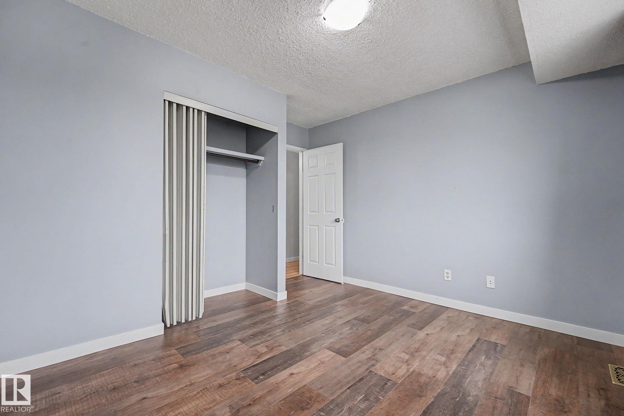 Photo 22 at 13303 47 Street NW, Sifton Park, Edmonton