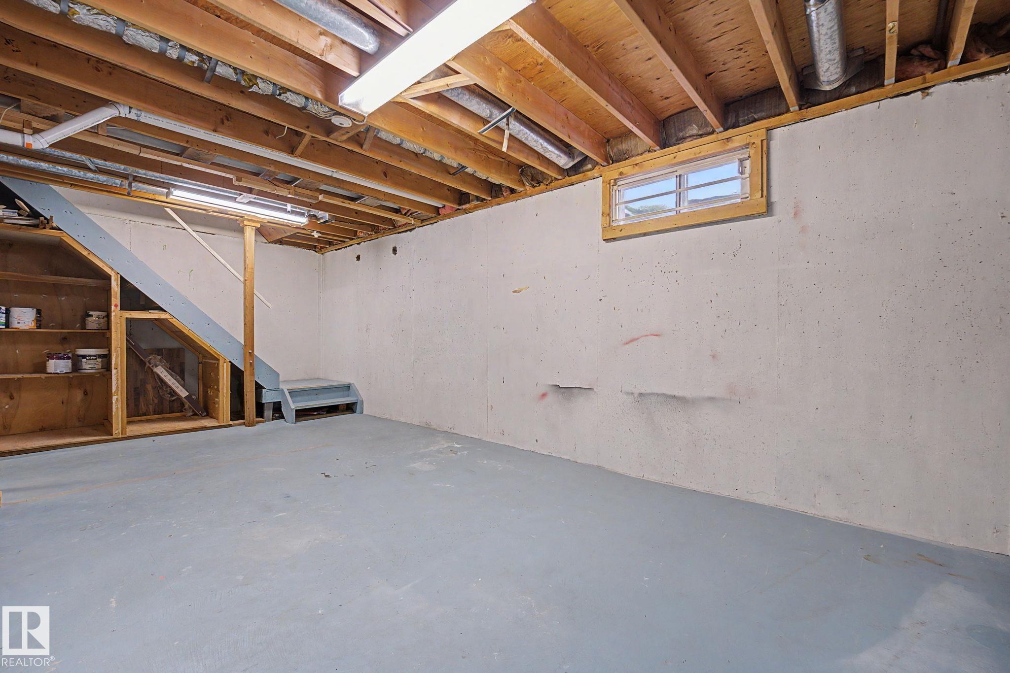 Photo 29 at 13303 47 Street NW, Sifton Park, Edmonton