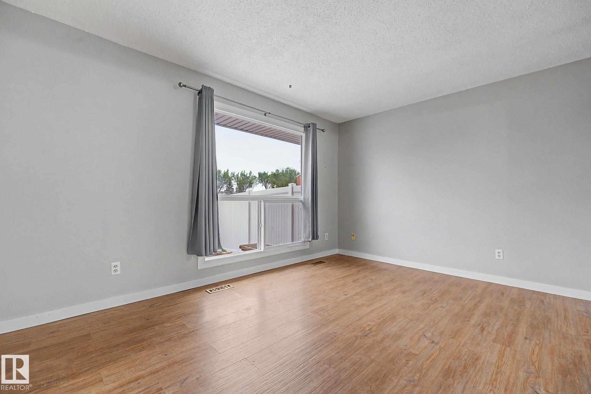 13303 47 Street NW, Sifton Park, Edmonton