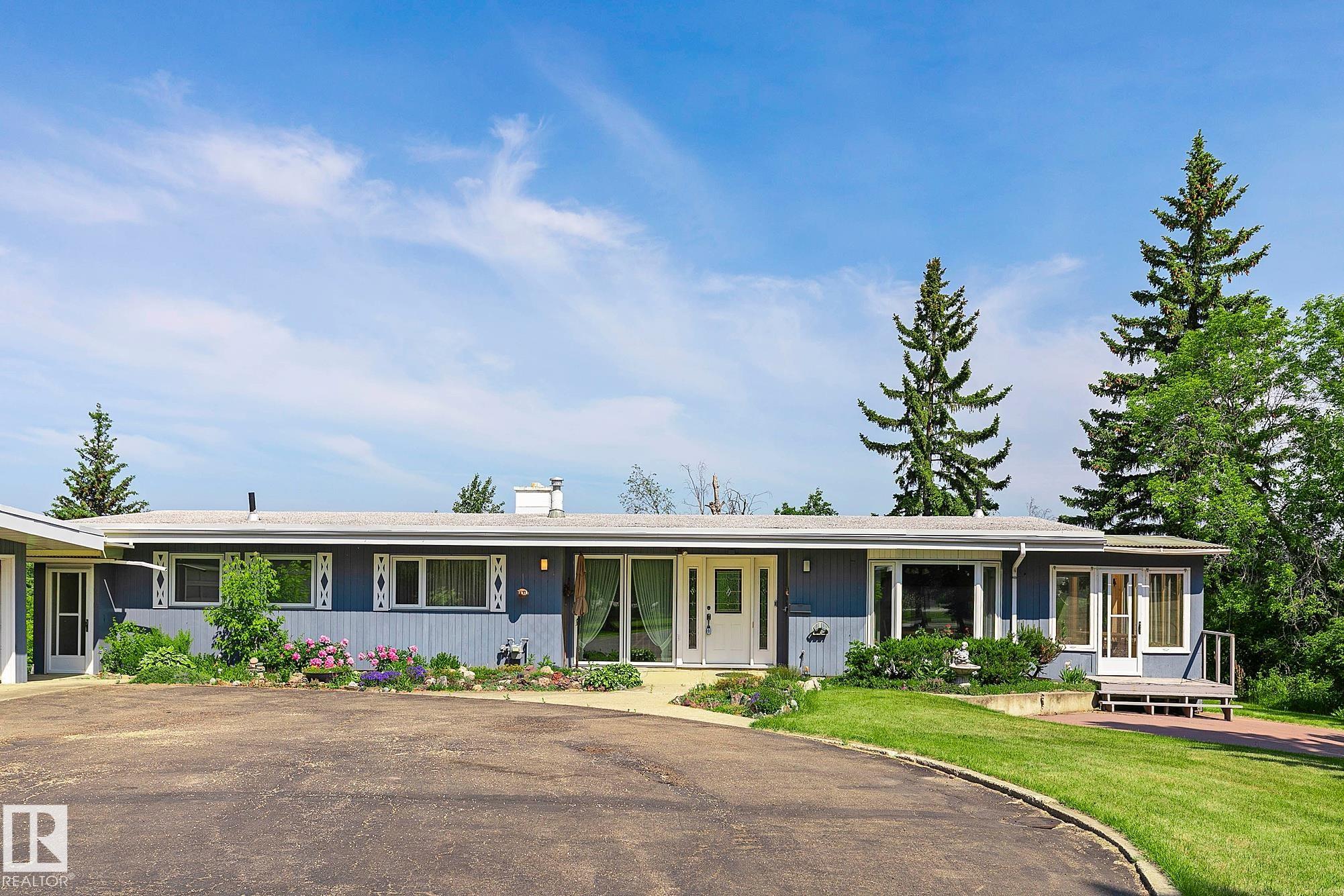 Photo 10 at 140 Windermere Drive NW, Windermere, Edmonton