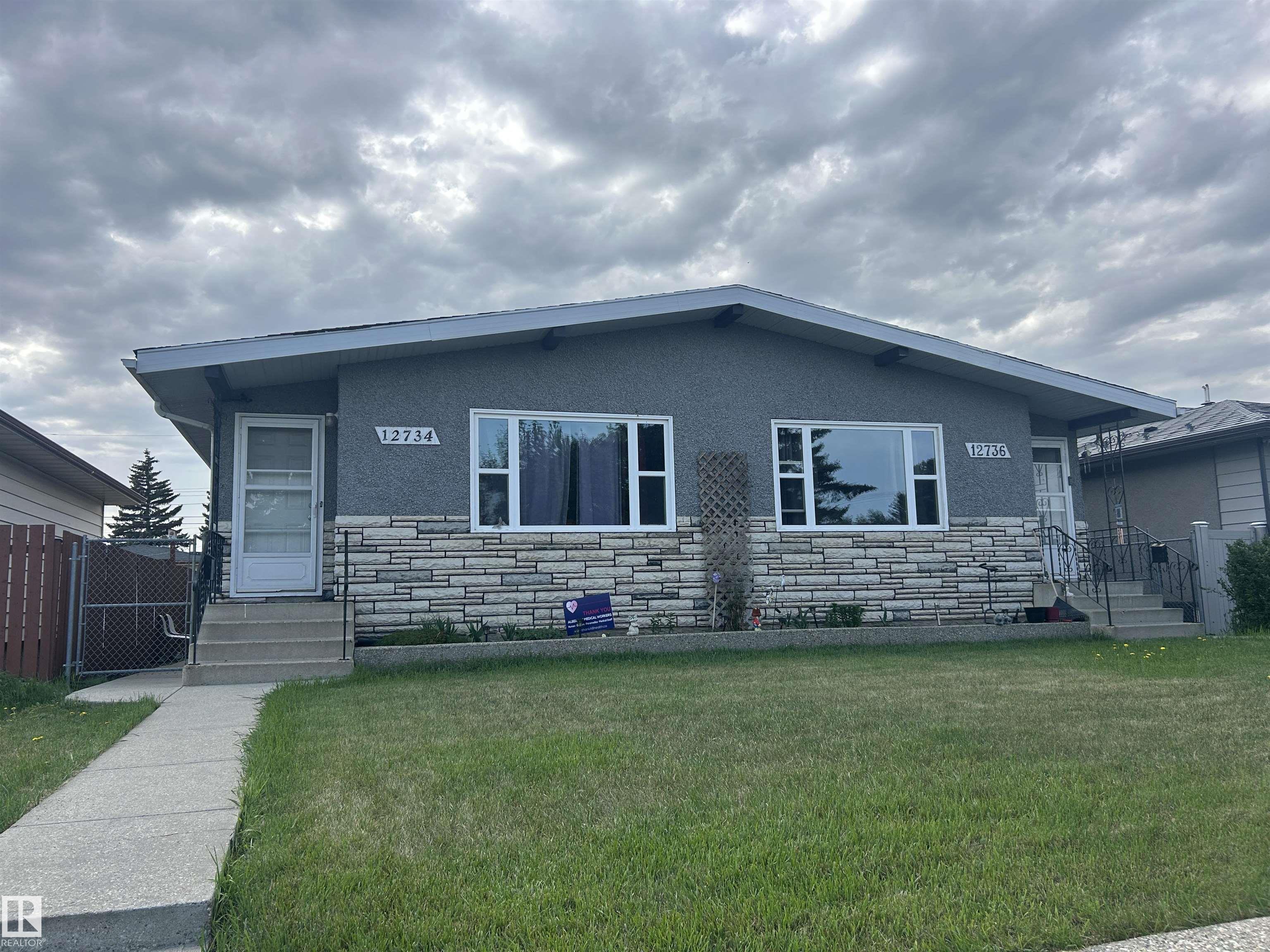 Nicely Kept Killarney side by side Duplex, Property is offer via Seller Financing via a 2 year term, terms and conditions apply, property is fully fence with chain link, gorgeous oversized single with high ceiling and loads of storage, ample amounts of parking, RV parking next to the Garage.