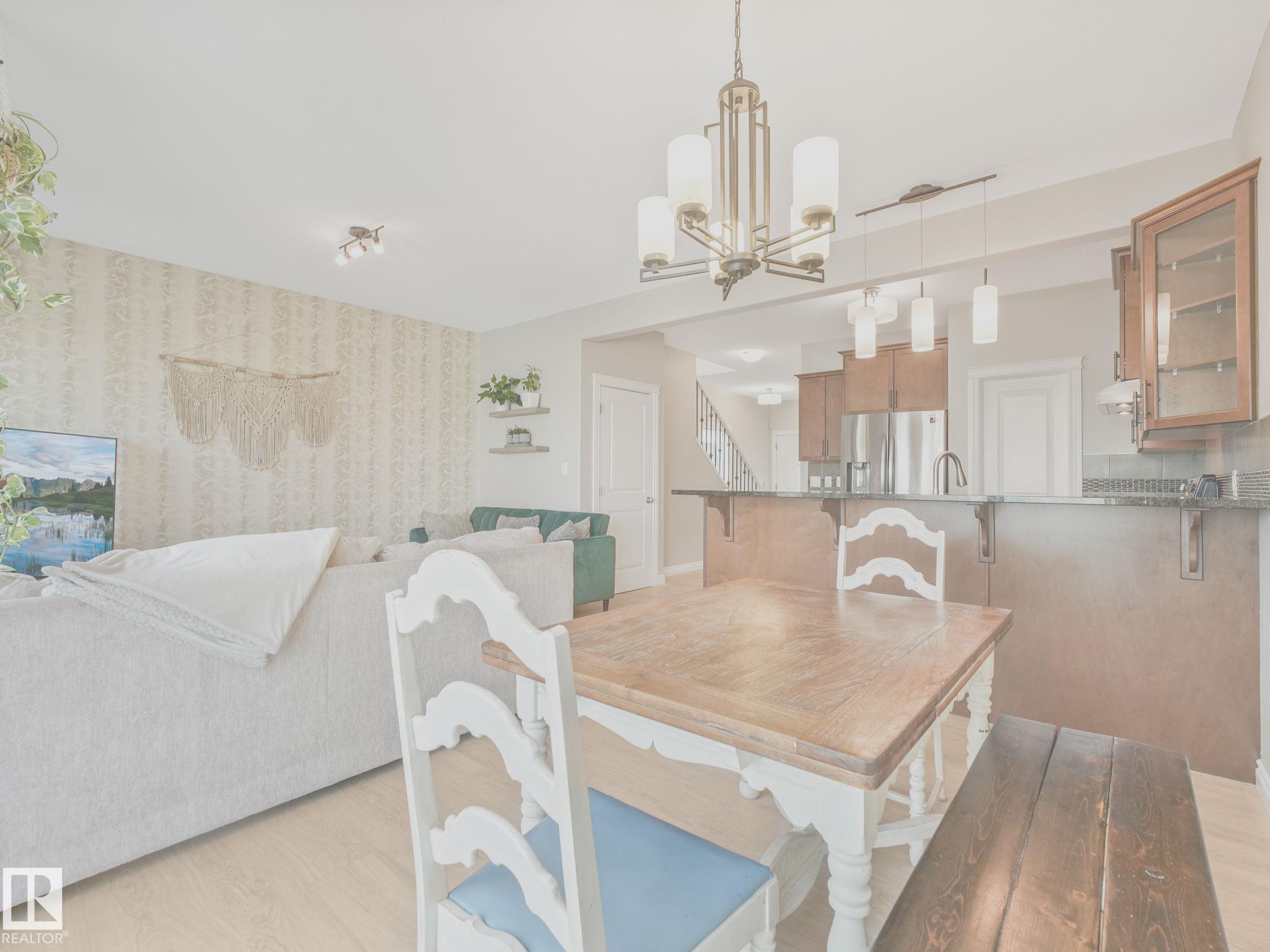 Photo 12 at 16124 10 Avenue SW, Glenridding Heights, Edmonton