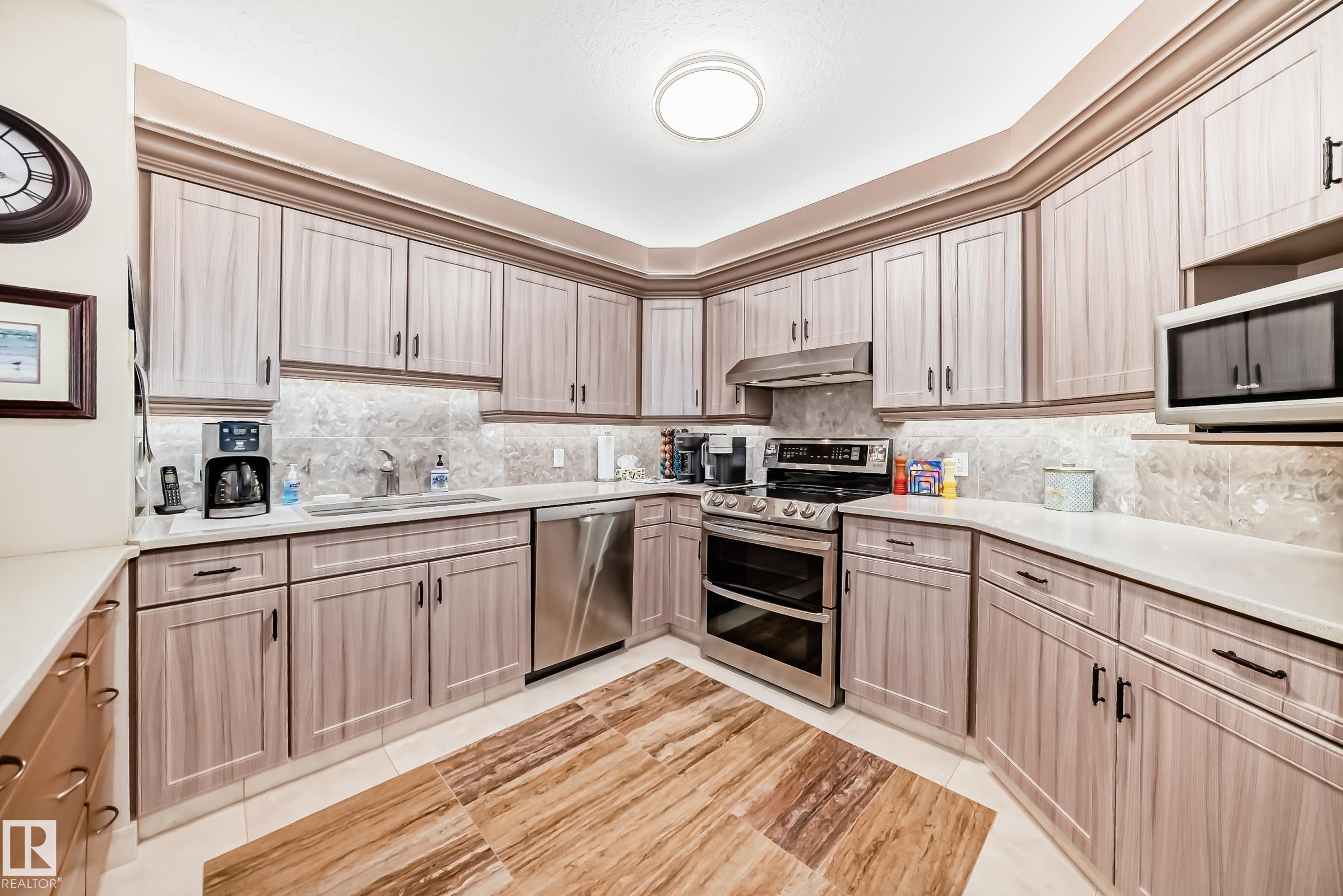 512 - 3 Perron Street, Downtown, St. Albert