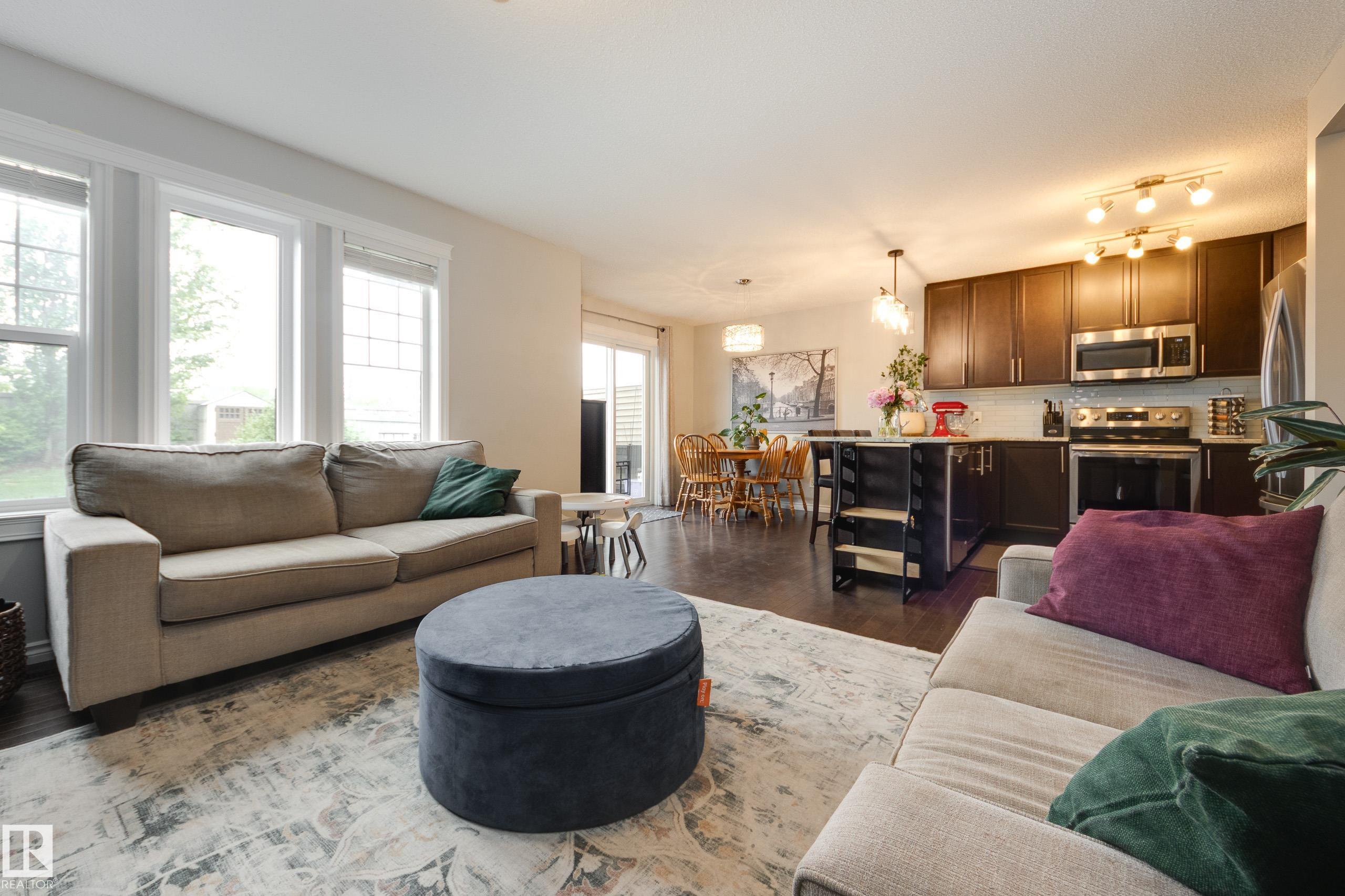 Photo 14 at 9005 217 Street NW, Rosenthal, Edmonton