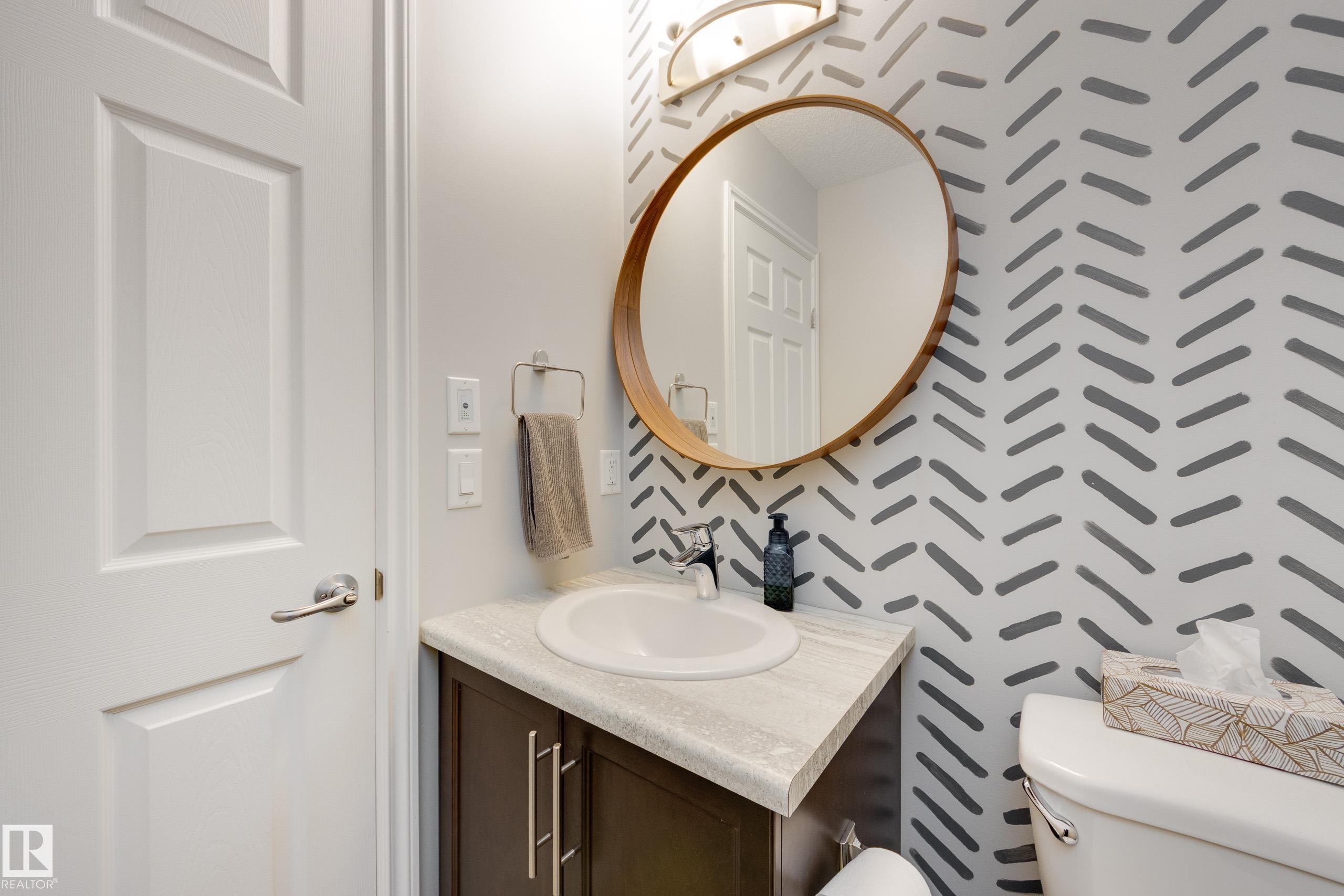 Photo 6 at 9005 217 Street NW, Rosenthal, Edmonton