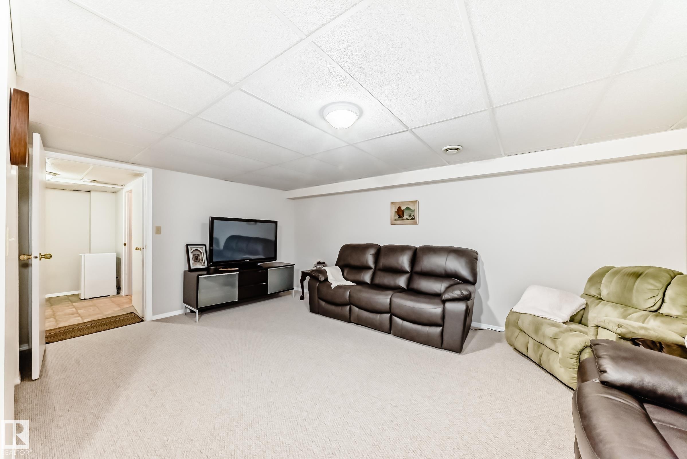 Photo 36 at 15 - 6220 172 Street NW, Callingwood South, Edmonton