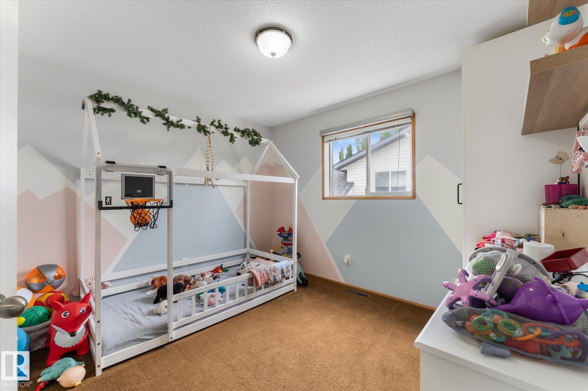 Photo 22 at 62 Heatherglen Crescent, Heatherglen, Spruce Grove