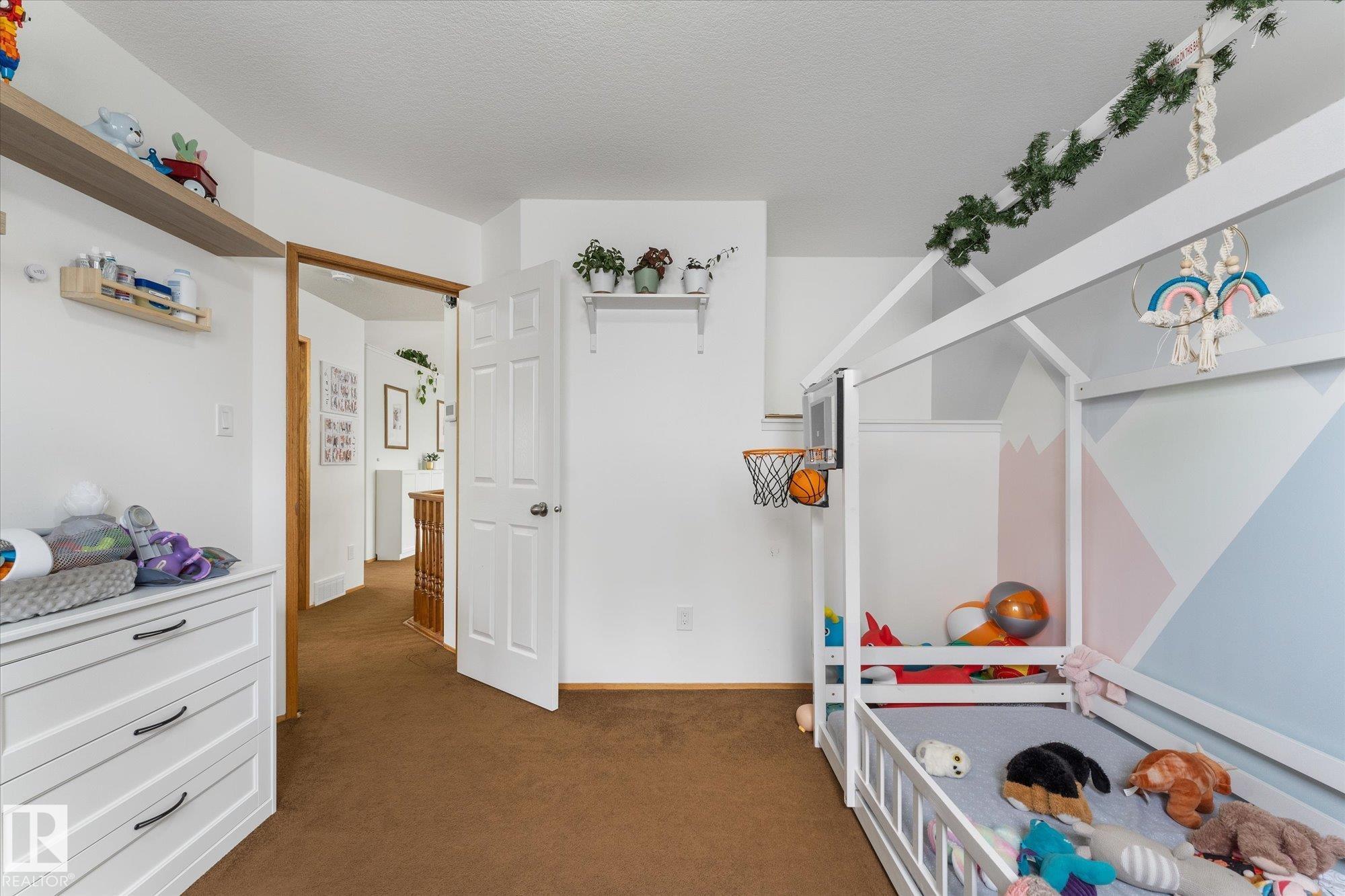 Photo 23 at 62 Heatherglen Crescent, Heatherglen, Spruce Grove
