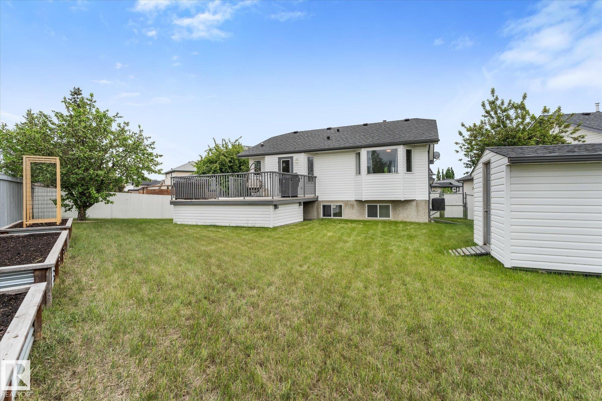 Photo 38 at 62 Heatherglen Crescent, Heatherglen, Spruce Grove