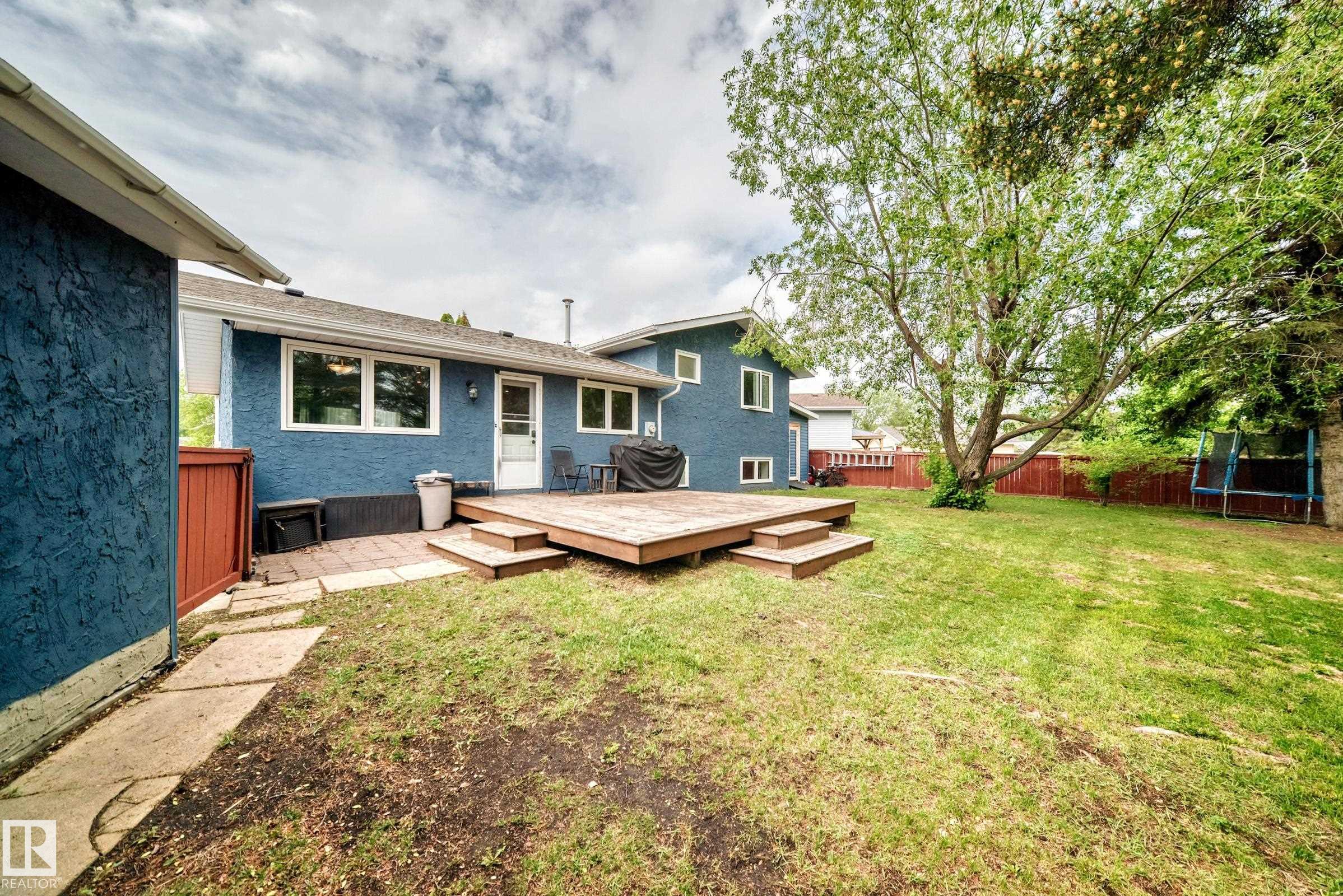 Photo 52 at 9921 90 Street, Morinville