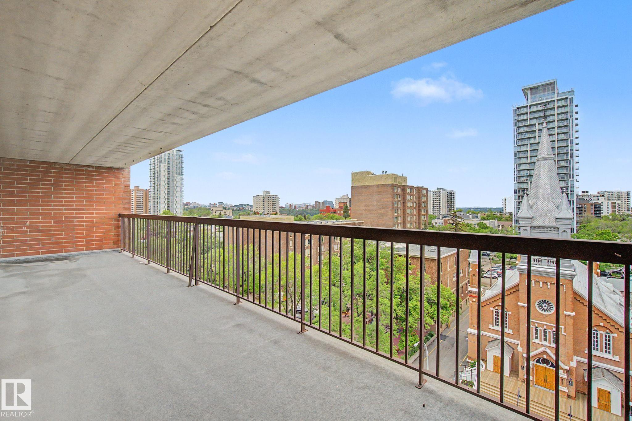 Photo 33 at 805 - 9917 110 Street NW, Wîhkwêntôwin, Edmonton