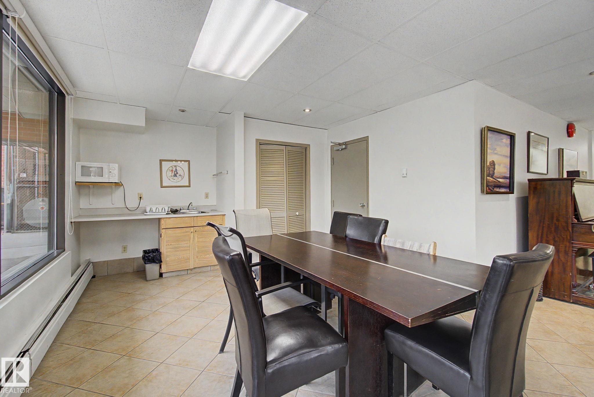 Photo 43 at 805 - 9917 110 Street NW, Wîhkwêntôwin, Edmonton