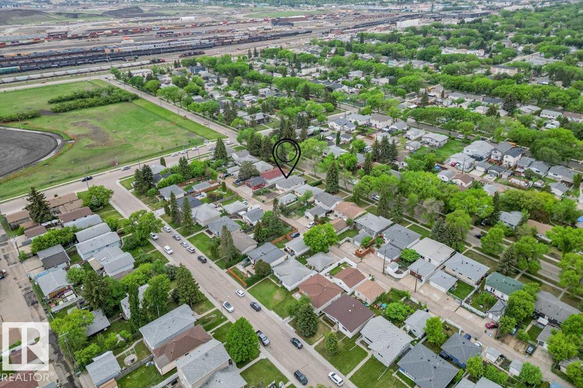 Photo 37 at 12923 113a Street NW, Lauderdale, Edmonton