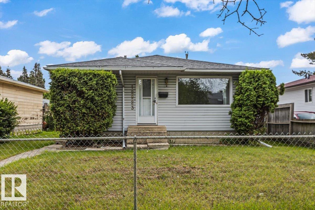 Photo 47 at 12923 113a Street NW, Lauderdale, Edmonton