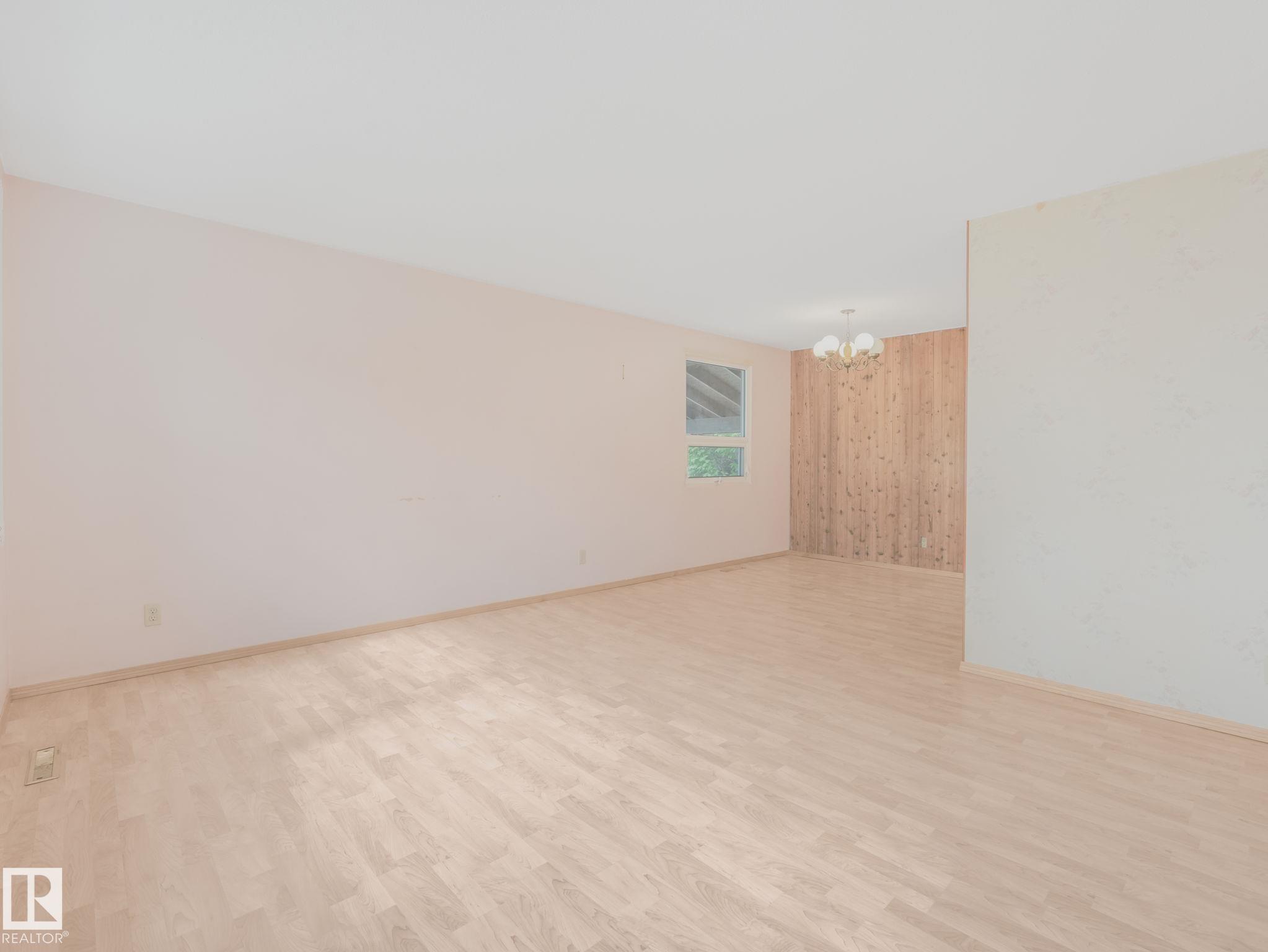 Photo 7 at 11 Salina Drive, Sturgeon Heights, St. Albert