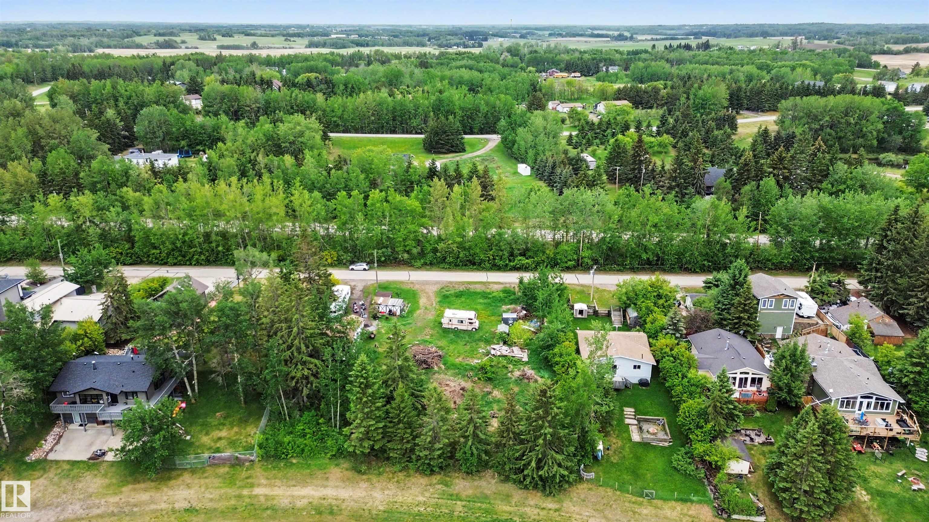 Photo 13 at 337 Smith Crescent, Spring Lake, Rural Parkland County