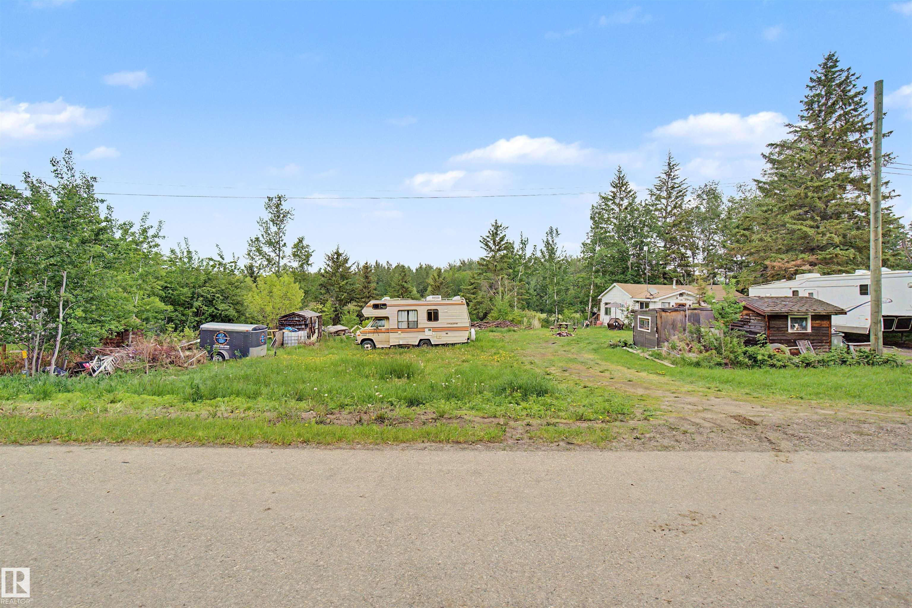 337 Smith Crescent, Spring Lake, Rural Parkland County