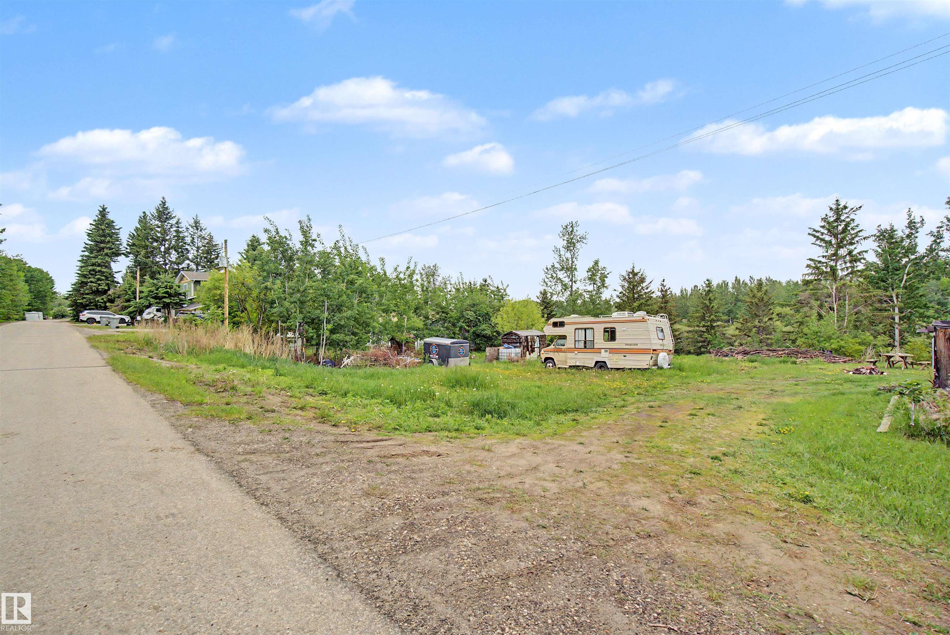 Photo 7 at 337 Smith Crescent, Spring Lake, Rural Parkland County